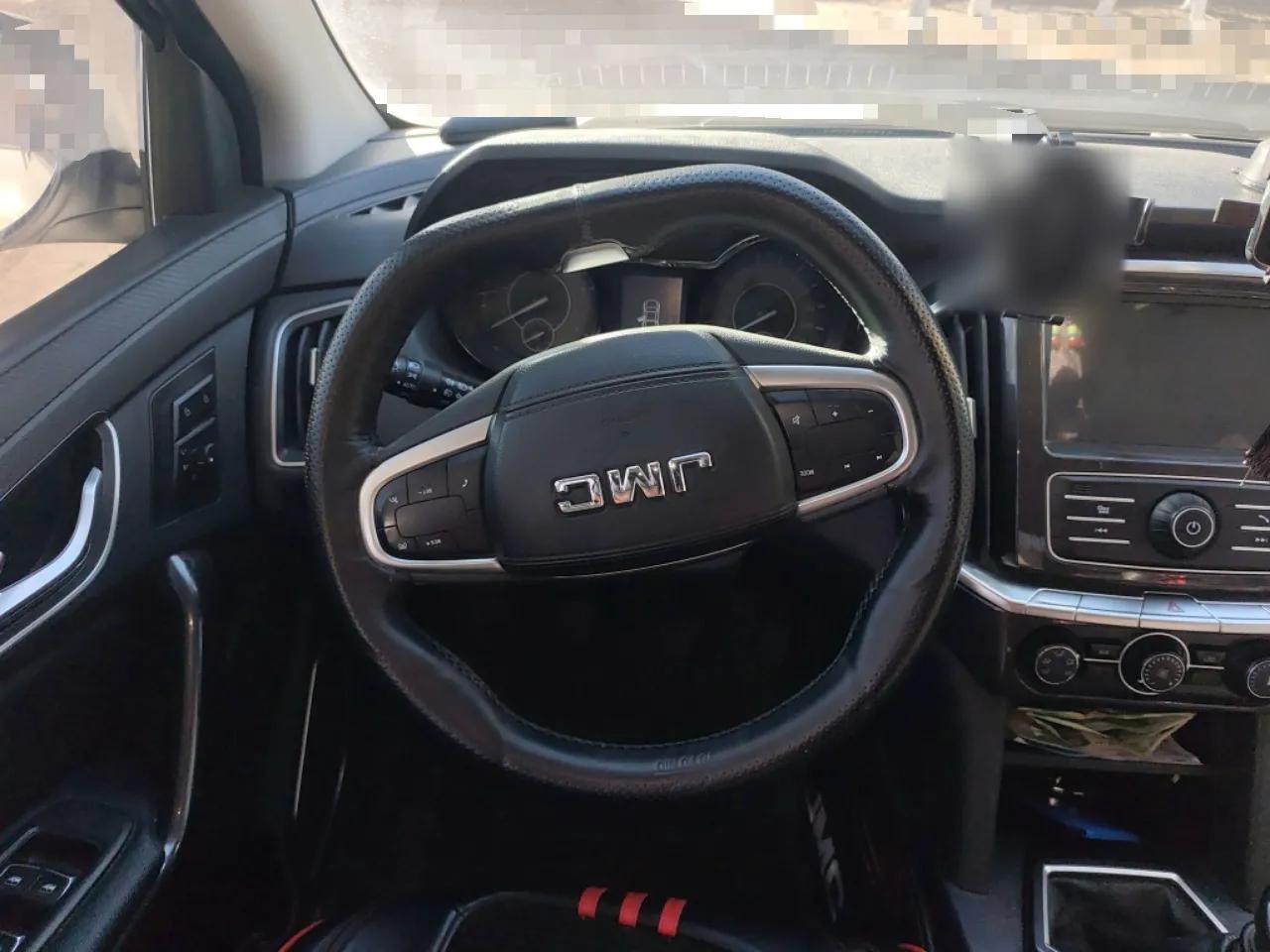 JMC Yuhu 7 2020 2.0T Diesel Manual 4x4 Comfort Edition Long Wheelbase China VI Emission Standard JX4D20A6L — миниатюра 11