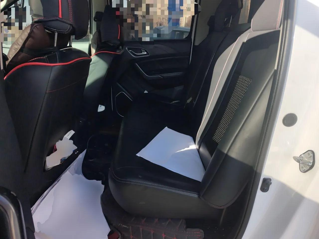JMC Yuhu 7 2020 2.0T Diesel Manual 4x4 Comfort Edition Long Wheelbase China VI Emission Standard JX4D20A6L — миниатюра 18
