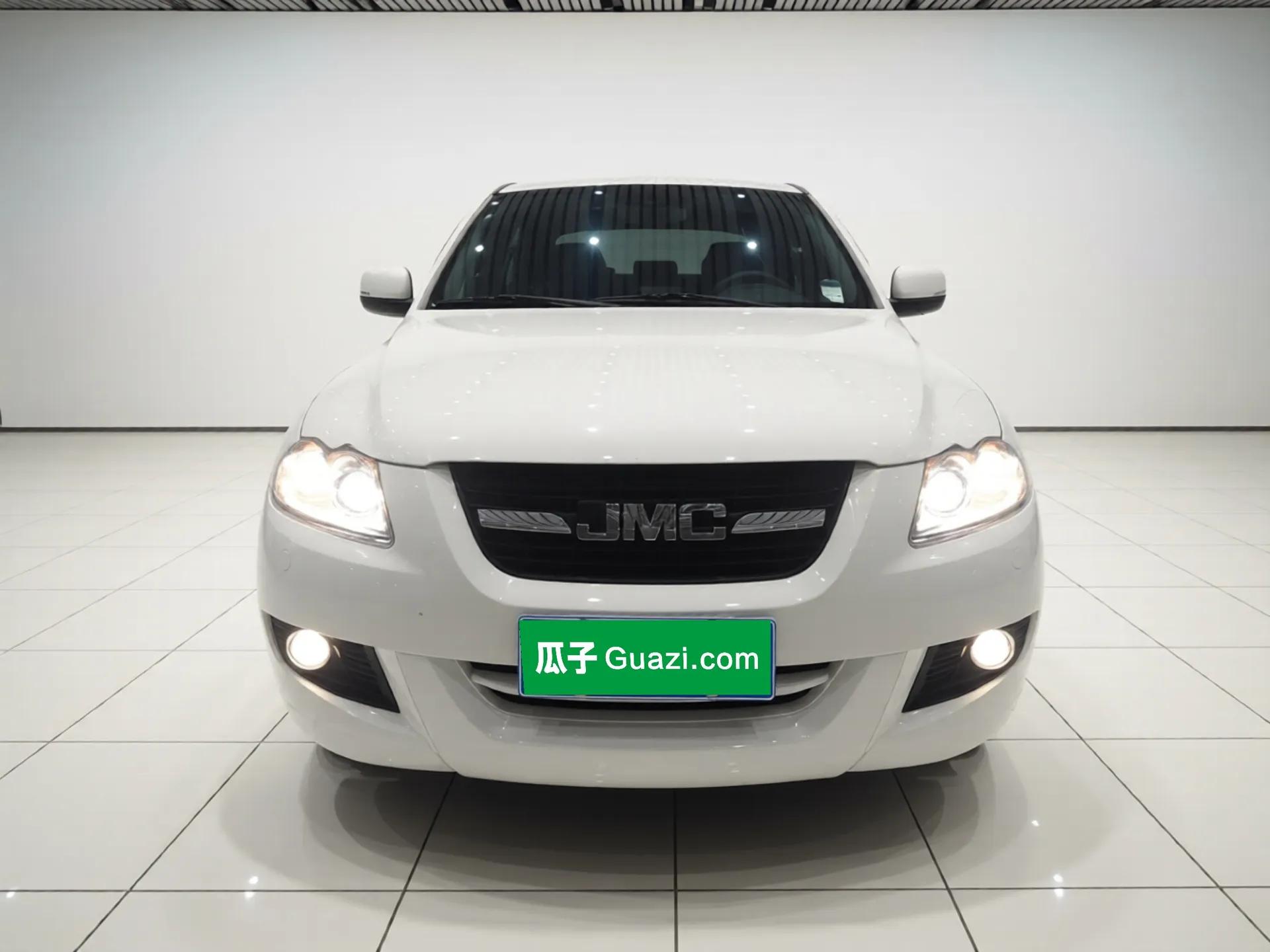 JMC Yuhu 7 2016 2.4T Two-Wheel Drive Luxury Edition JX4D24 — миниатюра 2