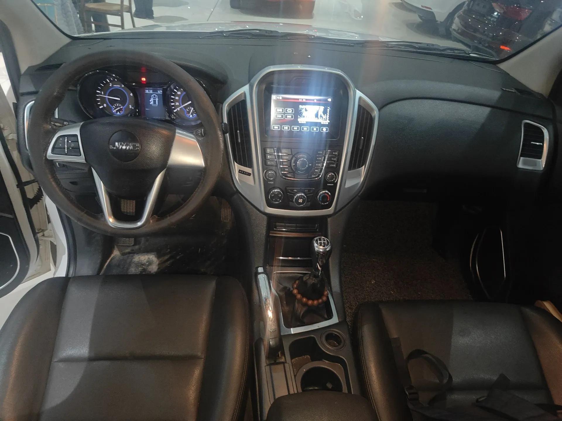 JMC Yuhu 7 2016 2.4T Two-Wheel Drive Luxury Edition JX4D24 — миниатюра 12