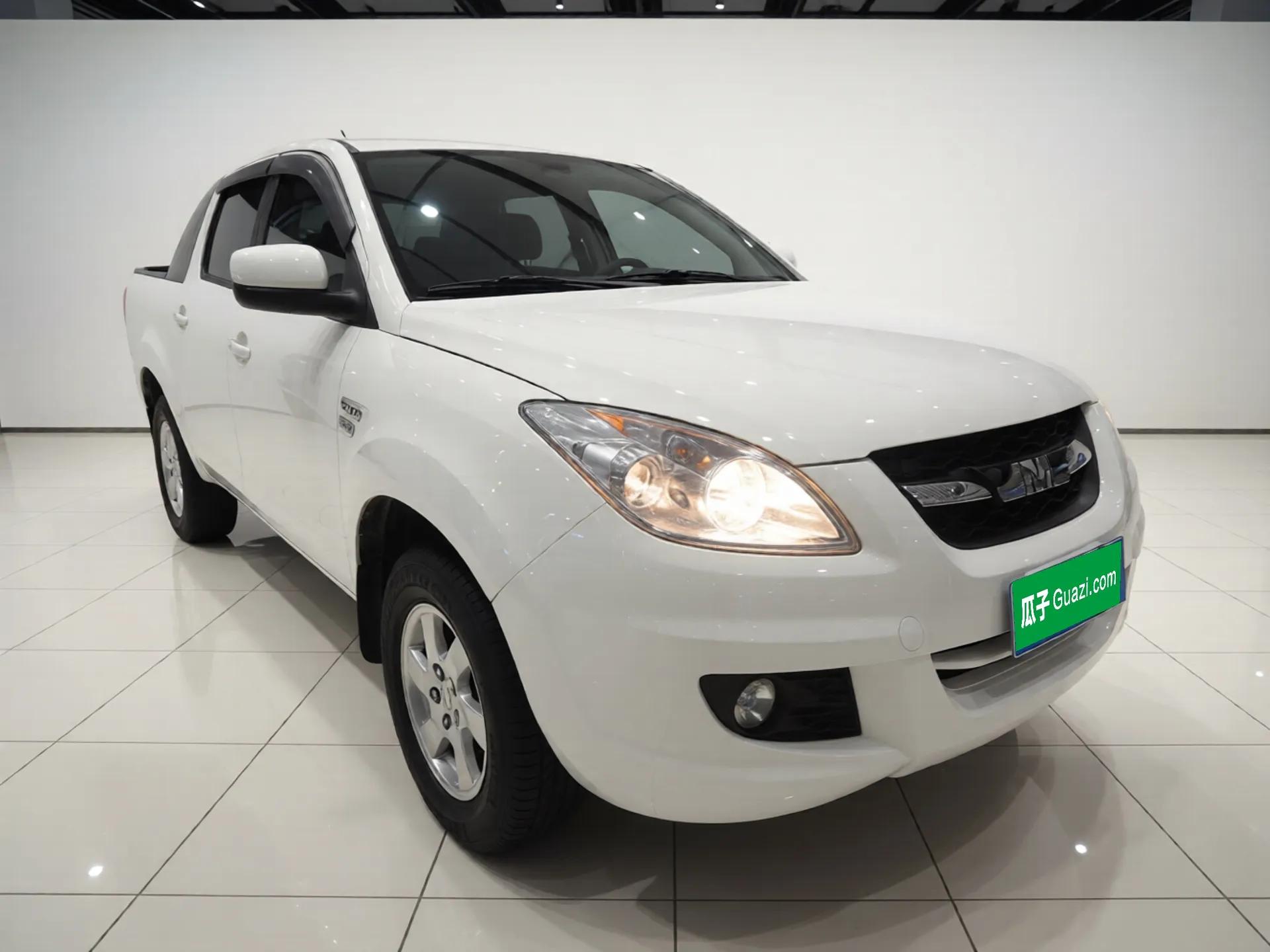 JMC Yuhu 7 2016 2.4T Two-Wheel Drive Luxury Edition JX4D24 — миниатюра 6