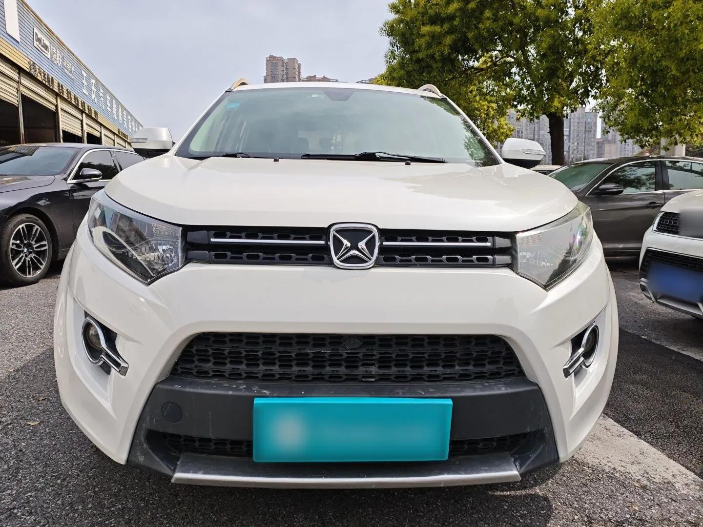 JMC Yusheng S330 2016 1.5L GTDi Automatic Two-Wheel Drive Comfort Edition — миниатюра 2
