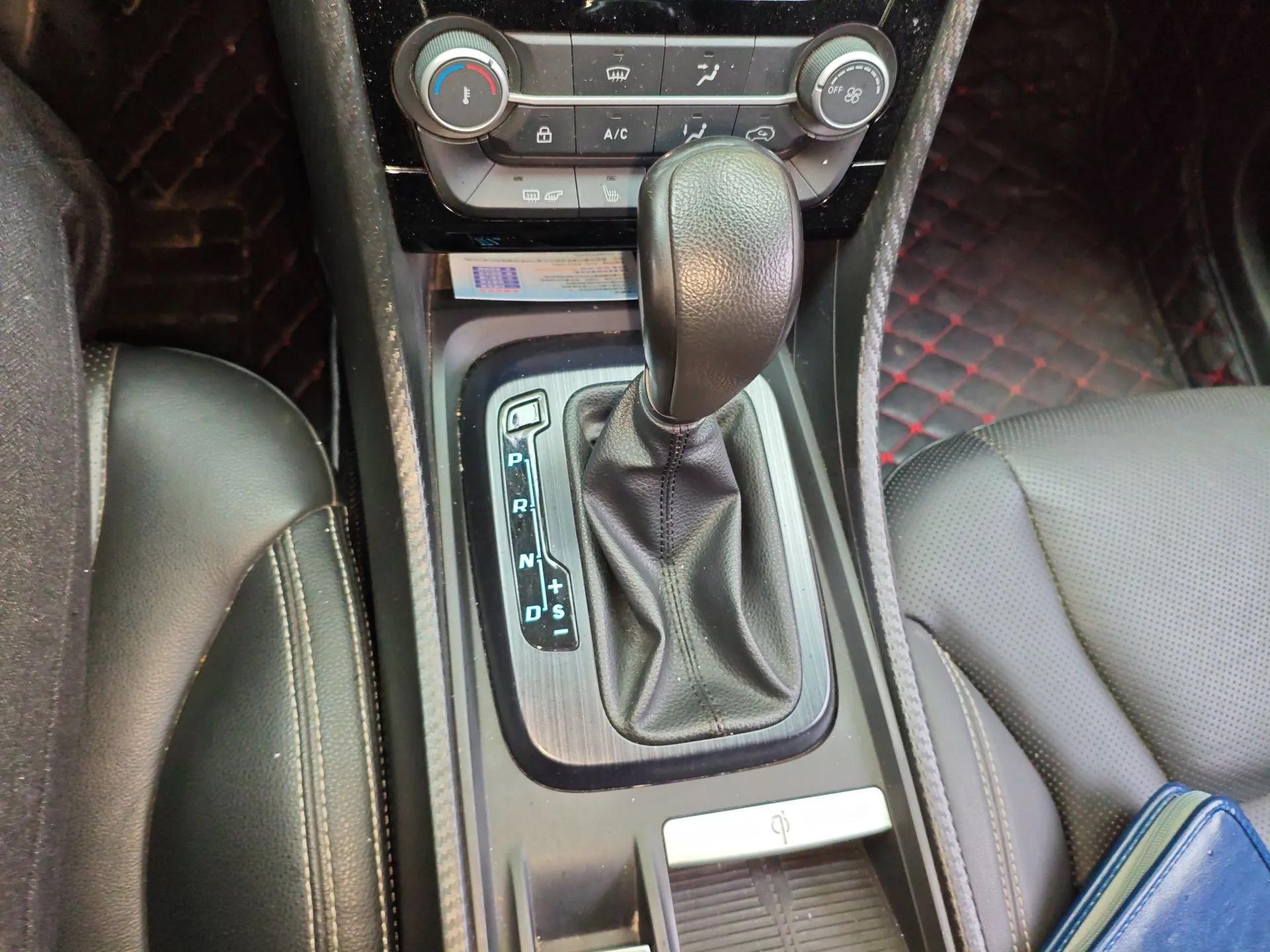JMC Yusheng S330 2016 1.5L GTDi Automatic Two-Wheel Drive Prestige Edition — миниатюра 15
