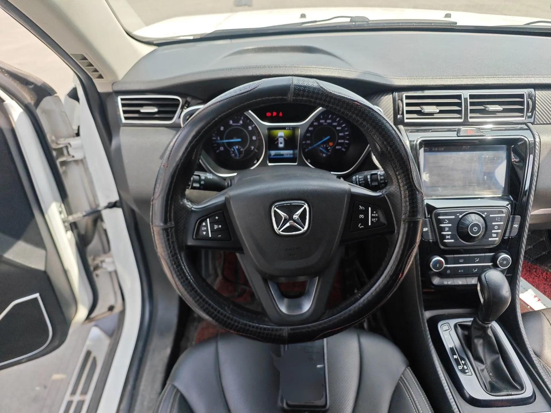 JMC Yusheng S330 2016 1.5L GTDi Automatic Two-Wheel Drive Prestige Edition — миниатюра 14