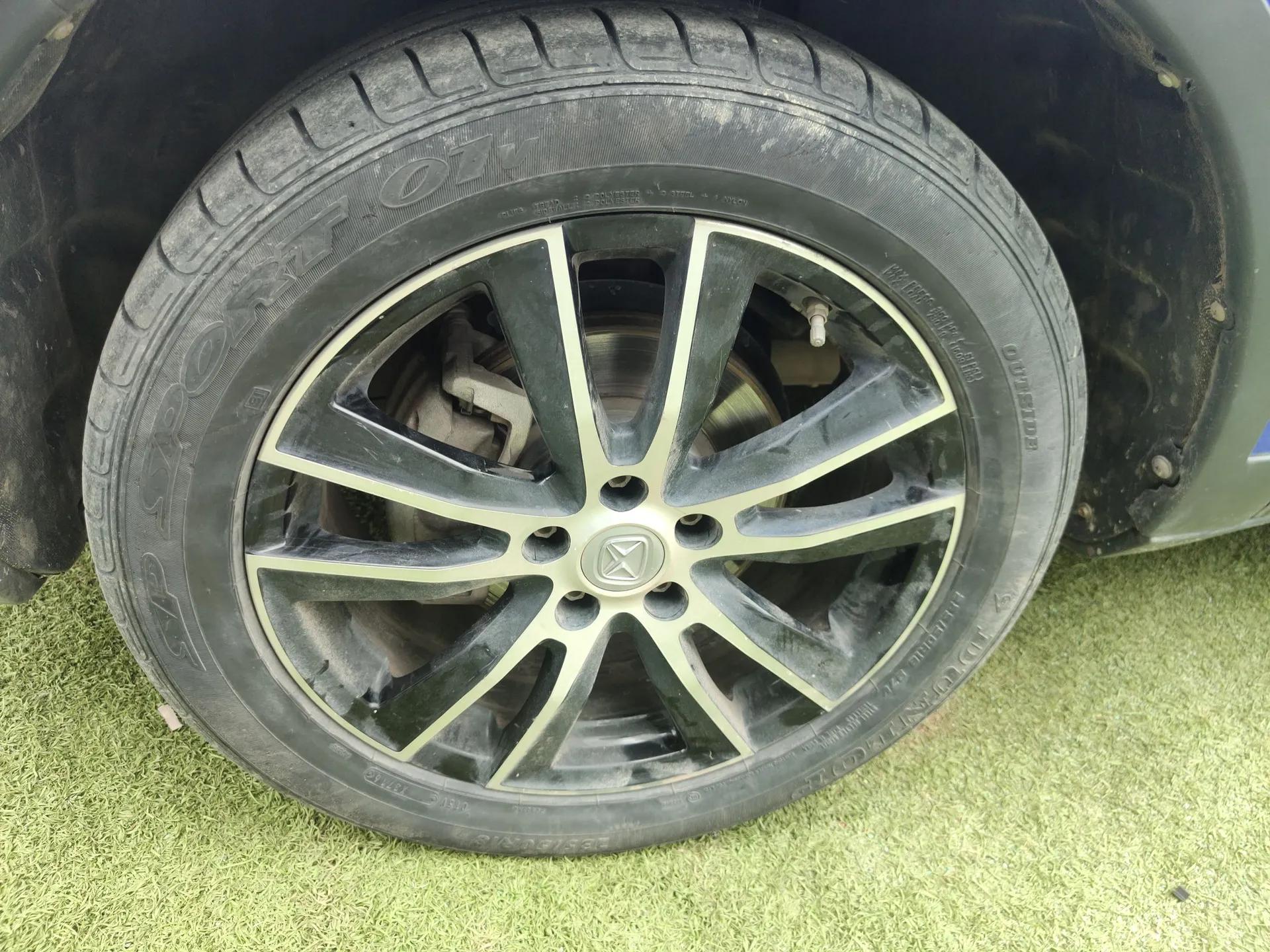 JMC Yusheng S330 2016 1.5L GTDi Automatic Two-Wheel Drive Flagship Edition — миниатюра 8