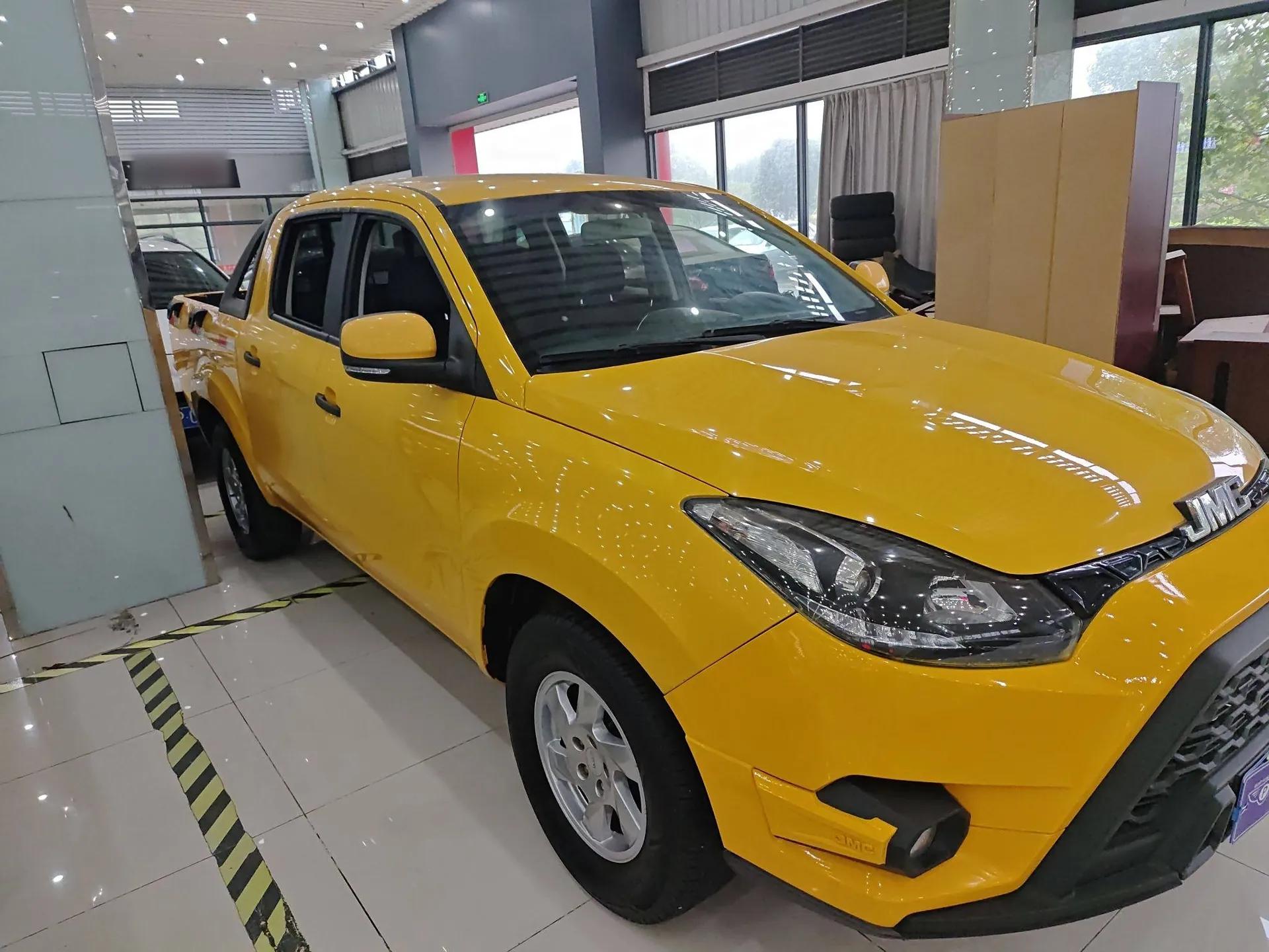 JMC Yuhu 5 2019 2.0T Diesel Manual Two-Wheel Drive Classic China VI Standard — миниатюра 3