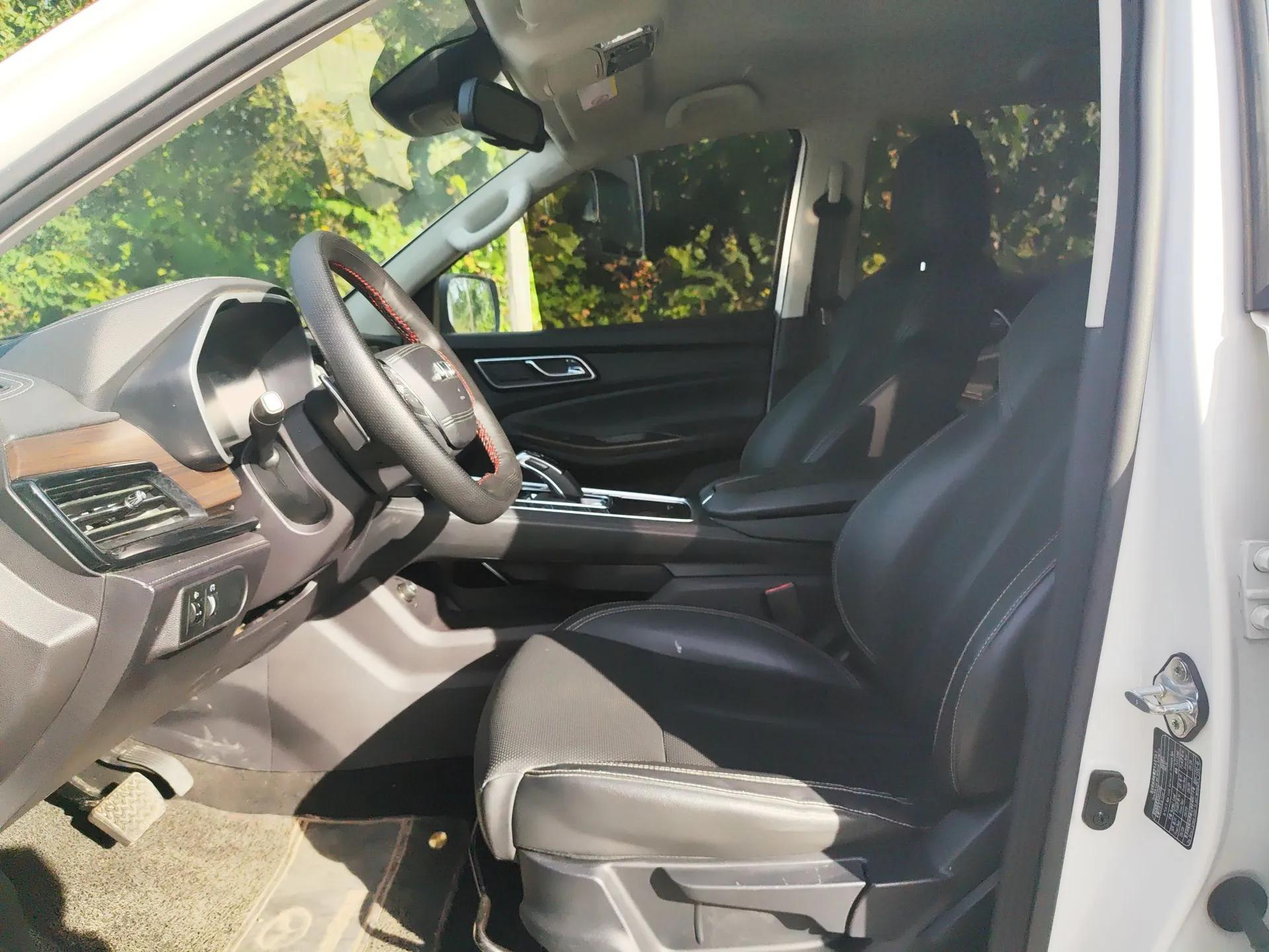 JMC Yuhu 9 2019 2.0T Automatic Gasoline Two-Wheel Drive Comfort Edition — миниатюра 17