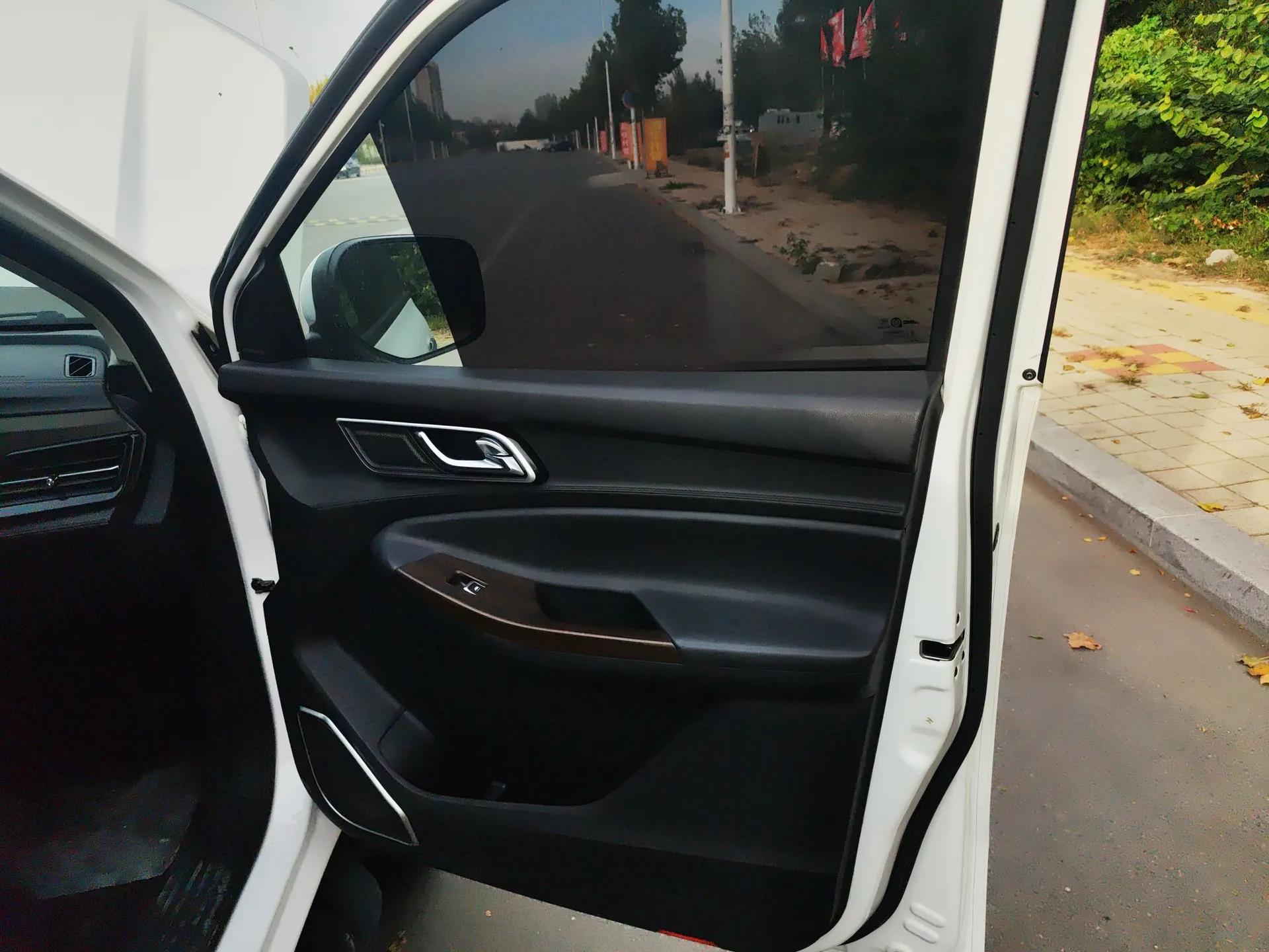 JMC Yuhu 9 2019 2.0T Automatic Gasoline Two-Wheel Drive Comfort Edition — миниатюра 24