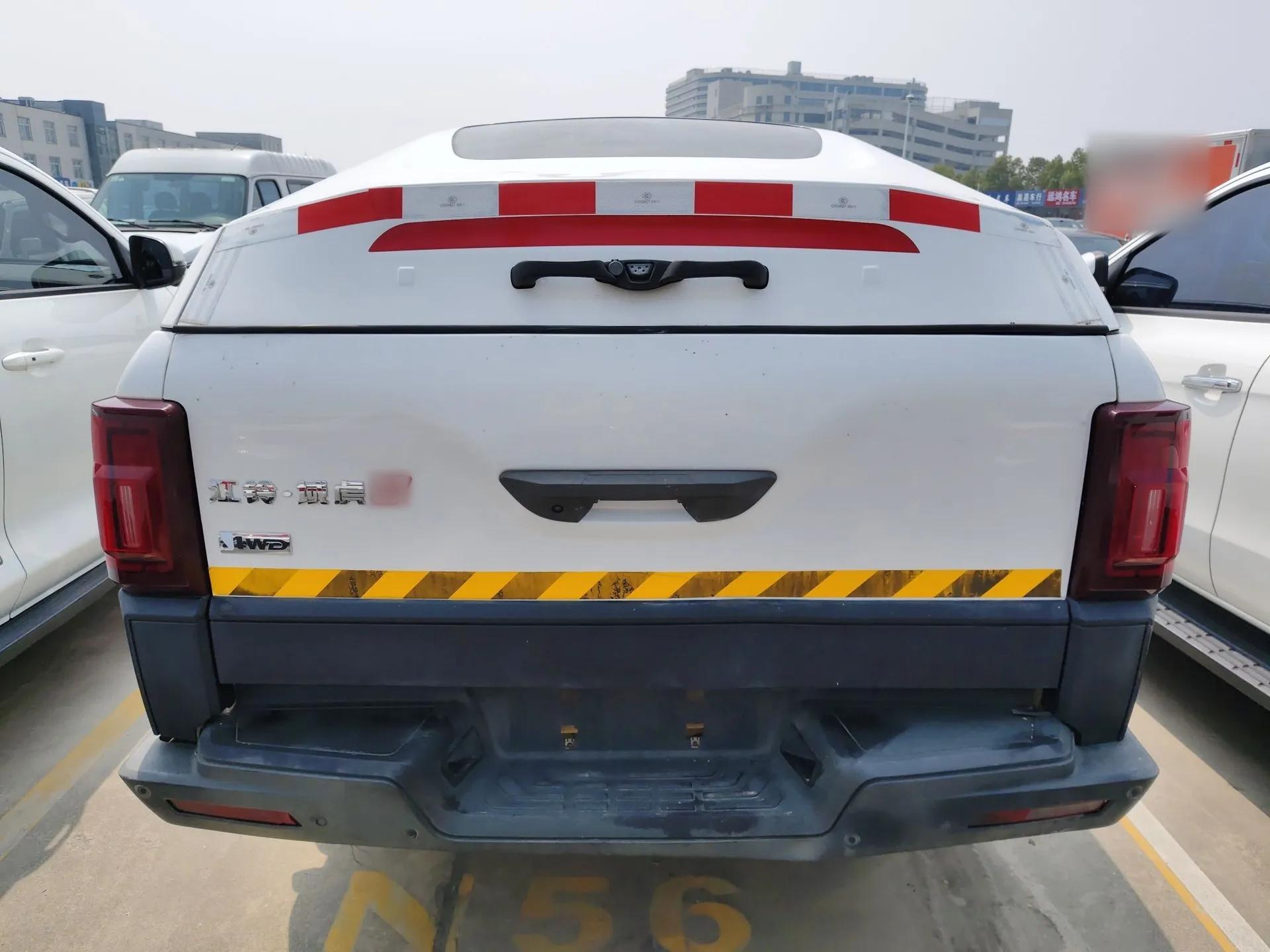 JMC Yuhu 9 2019 2.0T Manual Gasoline 4x4 Comfort Edition — миниатюра 5