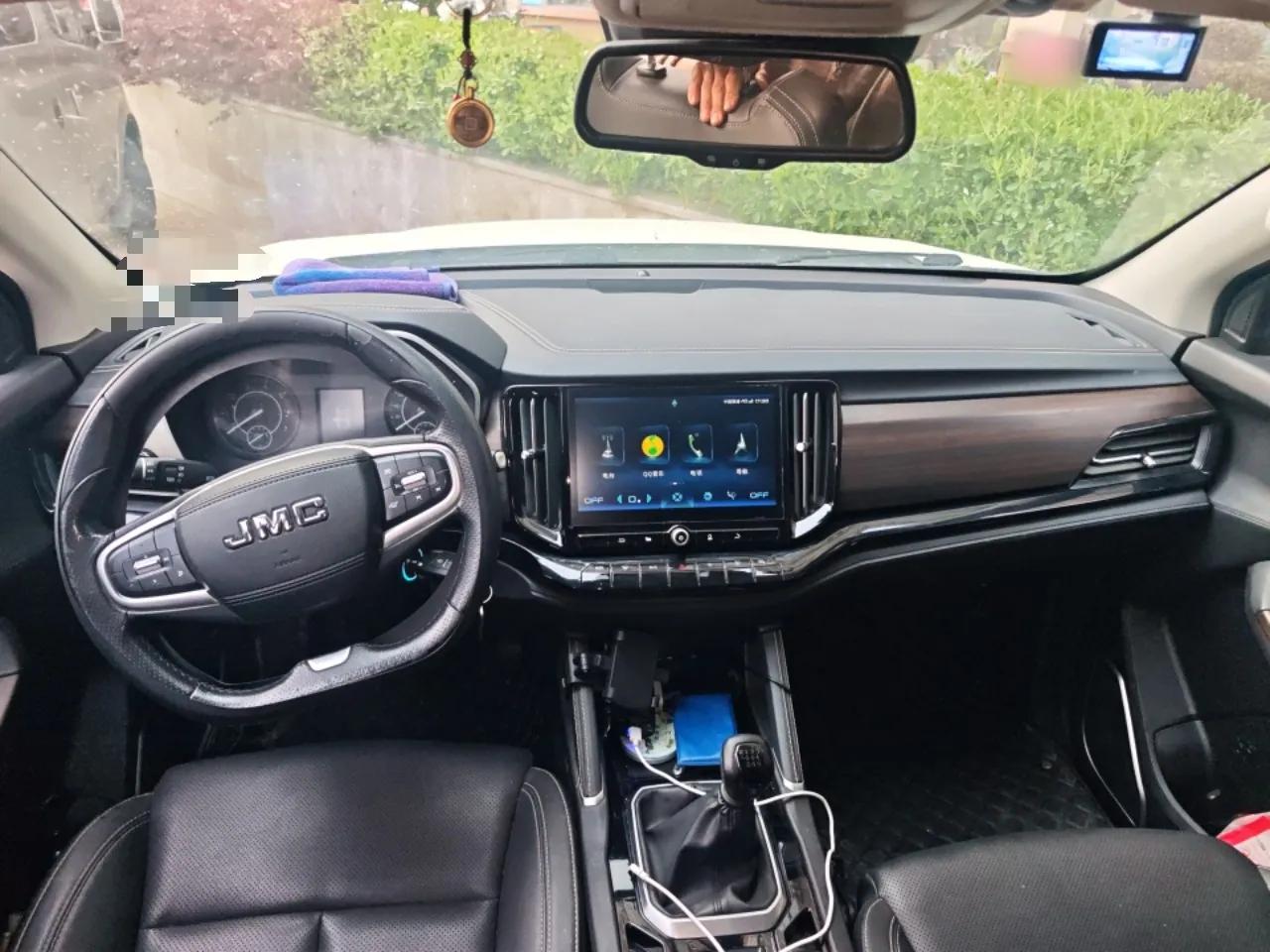 JMC Yuhu 9 2019 2.0T Manual Gasoline 4x4 Comfort Edition — миниатюра 10