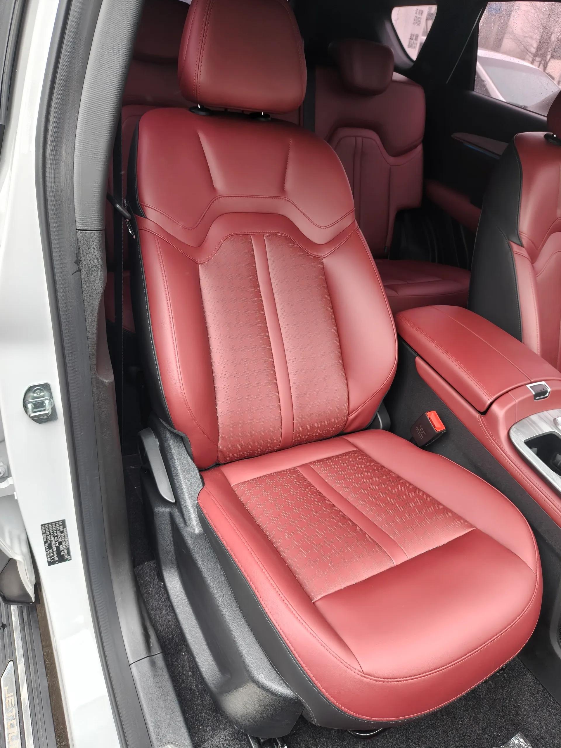 JETOUR X70 PRO 2023 1.6T DCT Enjoy PRO 5-Seater — миниатюра 12