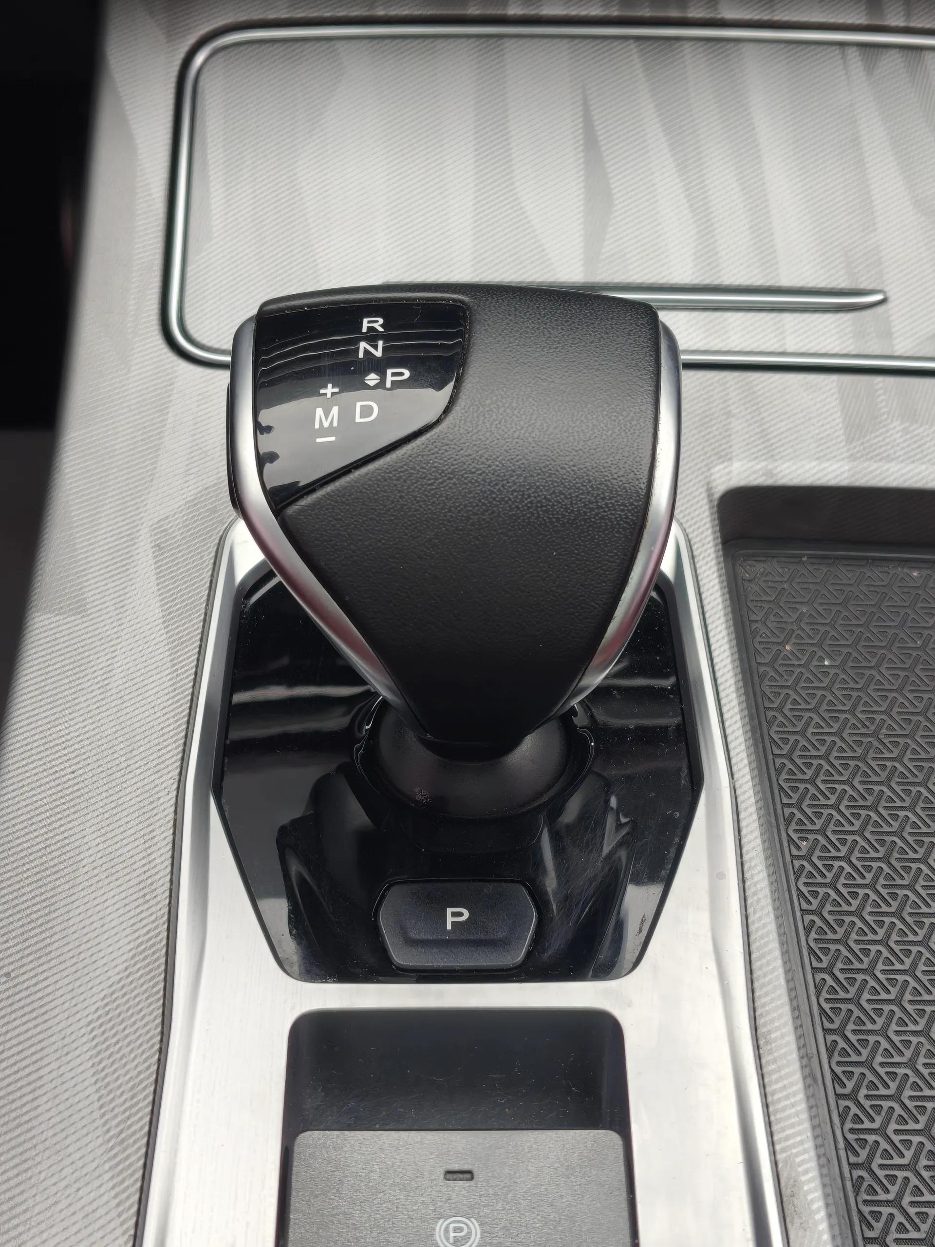 JETOUR X70 PRO 2023 1.6T DCT Enjoy PRO 5-Seater — миниатюра 19