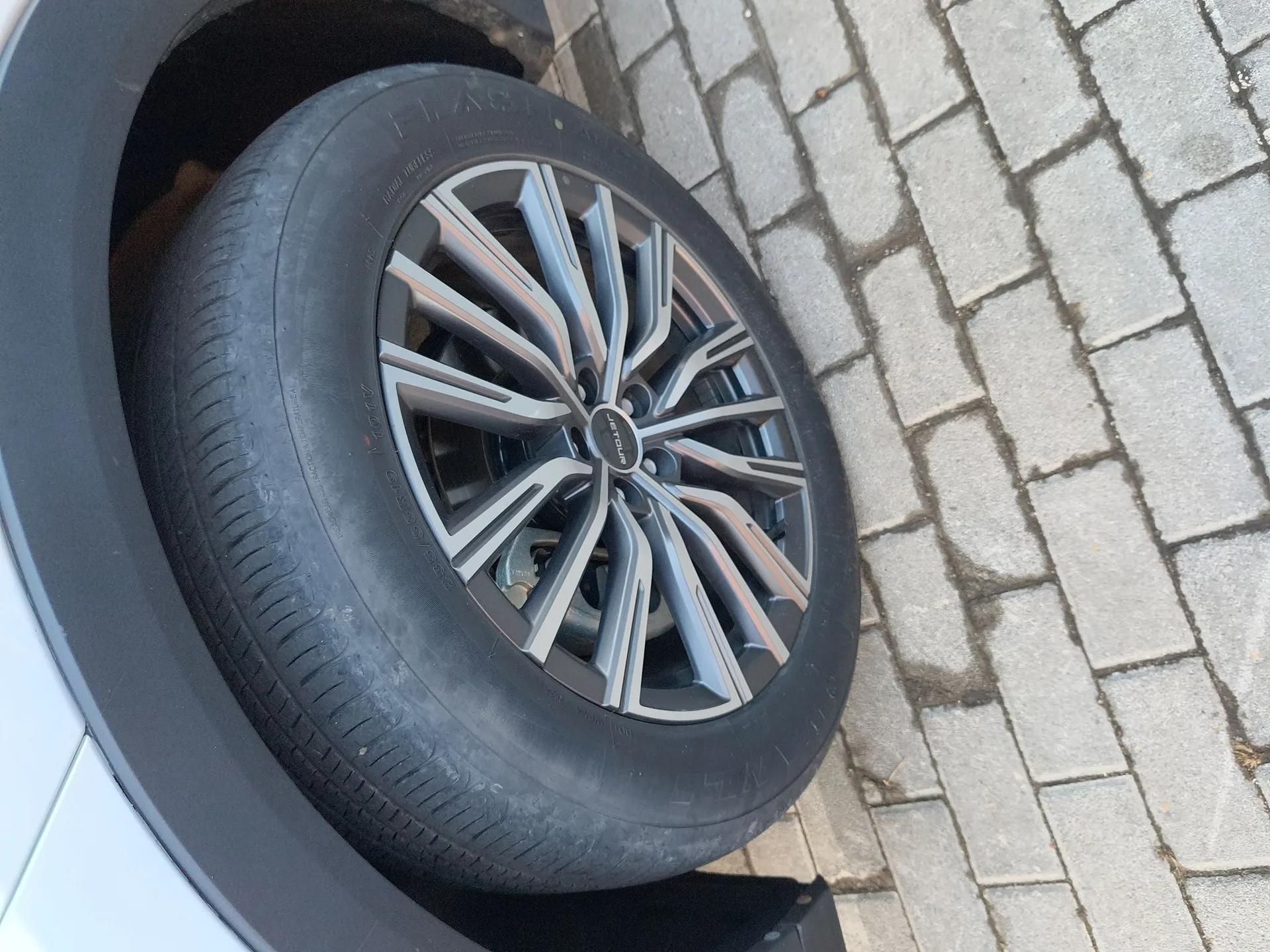 JETOUR X70 PRO 2023 1.6T DCT Enjoy PRO 5-Seater — миниатюра 4