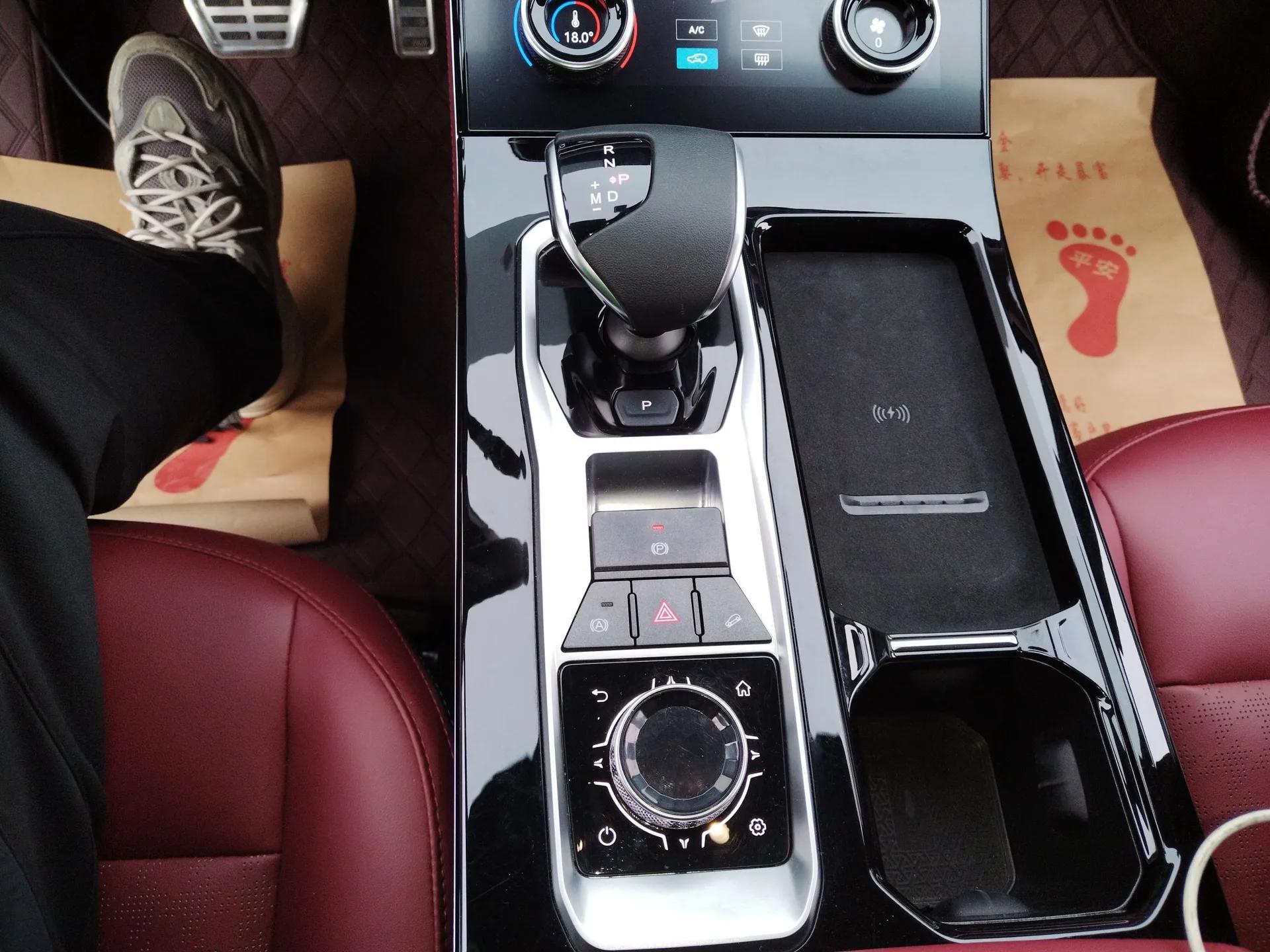 JETOUR X70 PRO 2023 1.6T DCT Enjoy MAX 5-seater — миниатюра 17