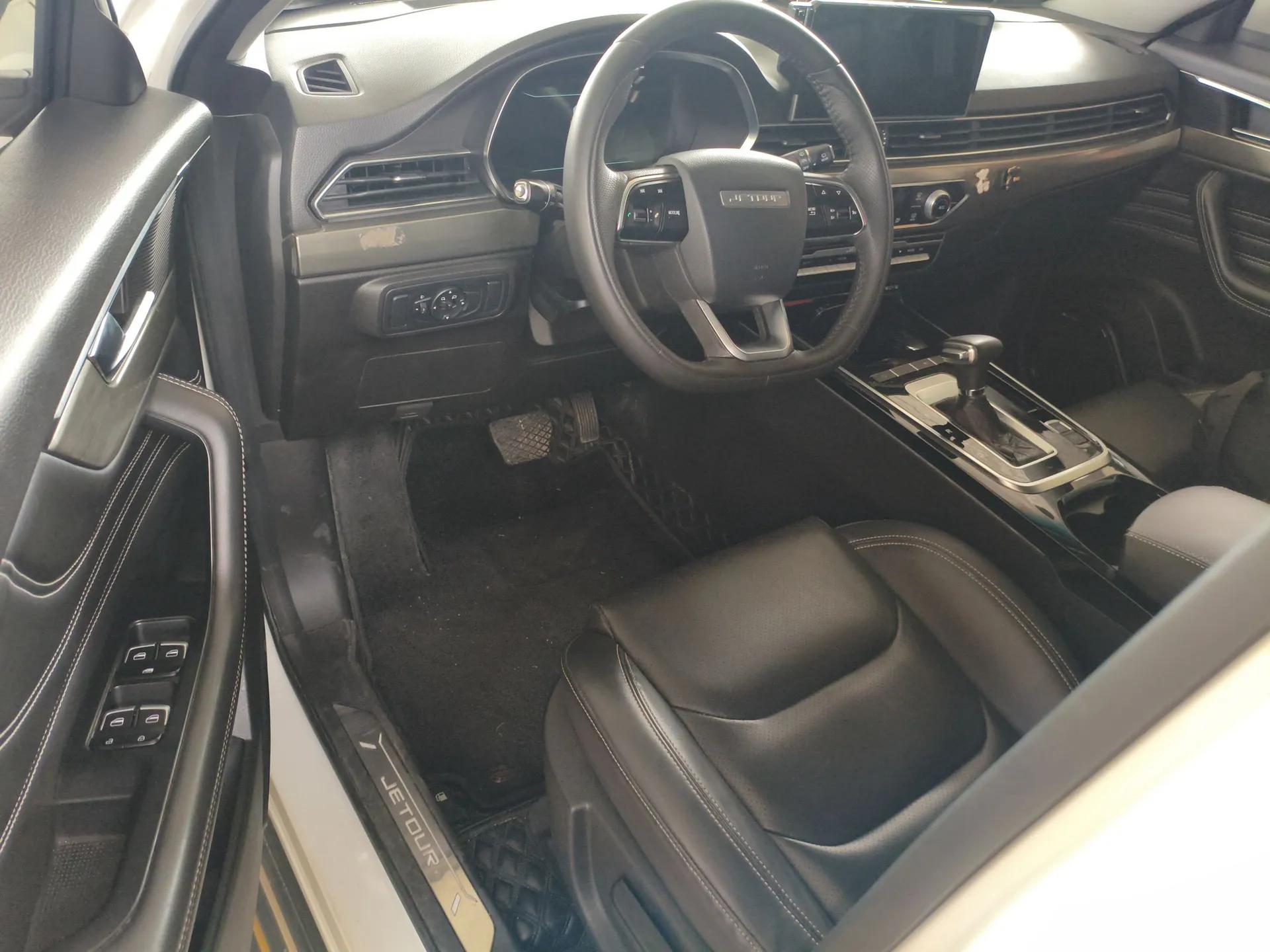 JETOUR X70S 2020 1.5T DCT Xingchen Edition 5 Seats — миниатюра 18