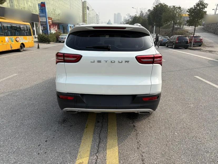 JETOUR X70S 2019 1.5T Automatic Explore Edition China V Standard — миниатюра 3