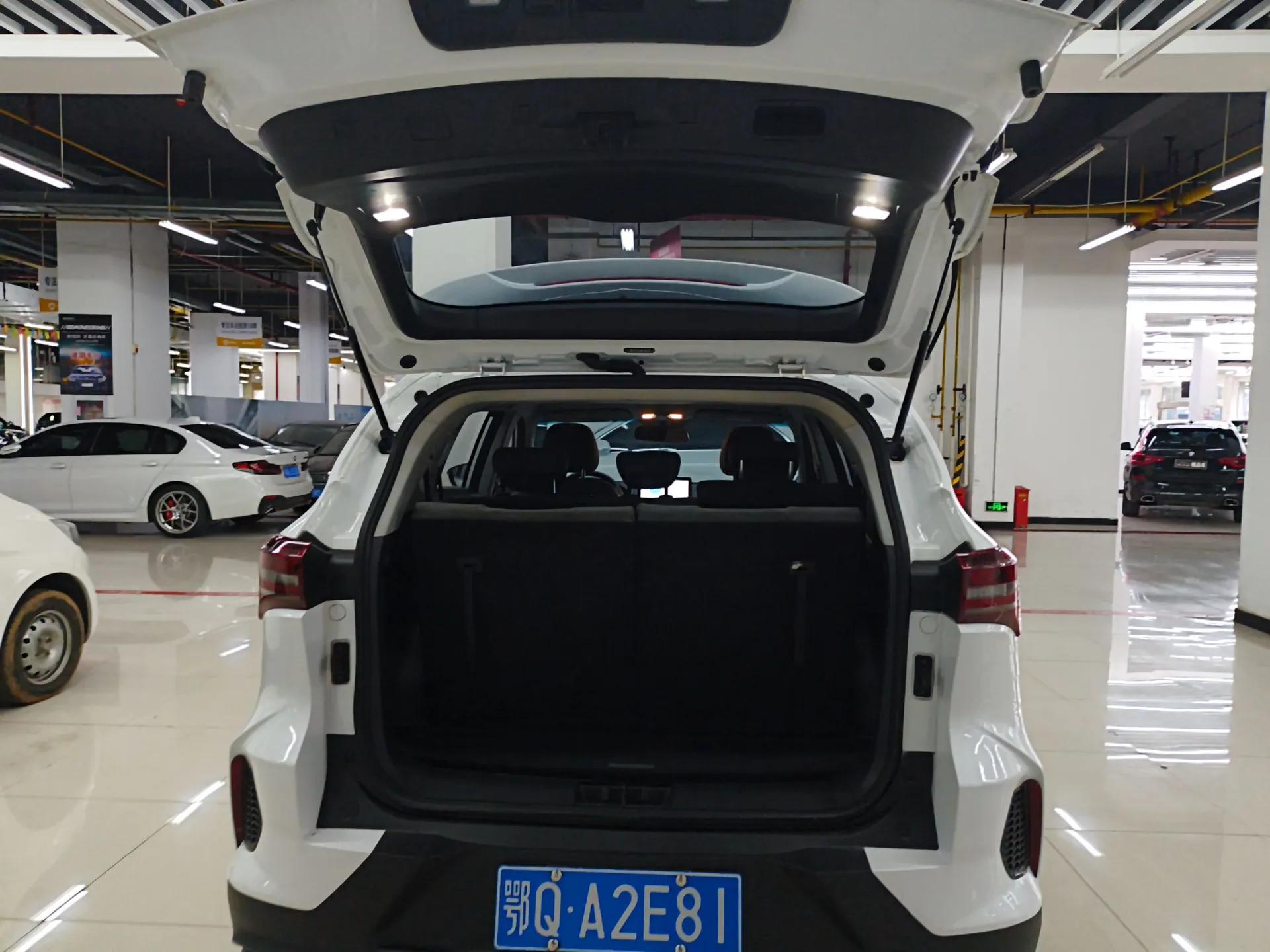 JETOUR X70S 2022 1.5T DCT Active Version 7-Seater — миниатюра 22