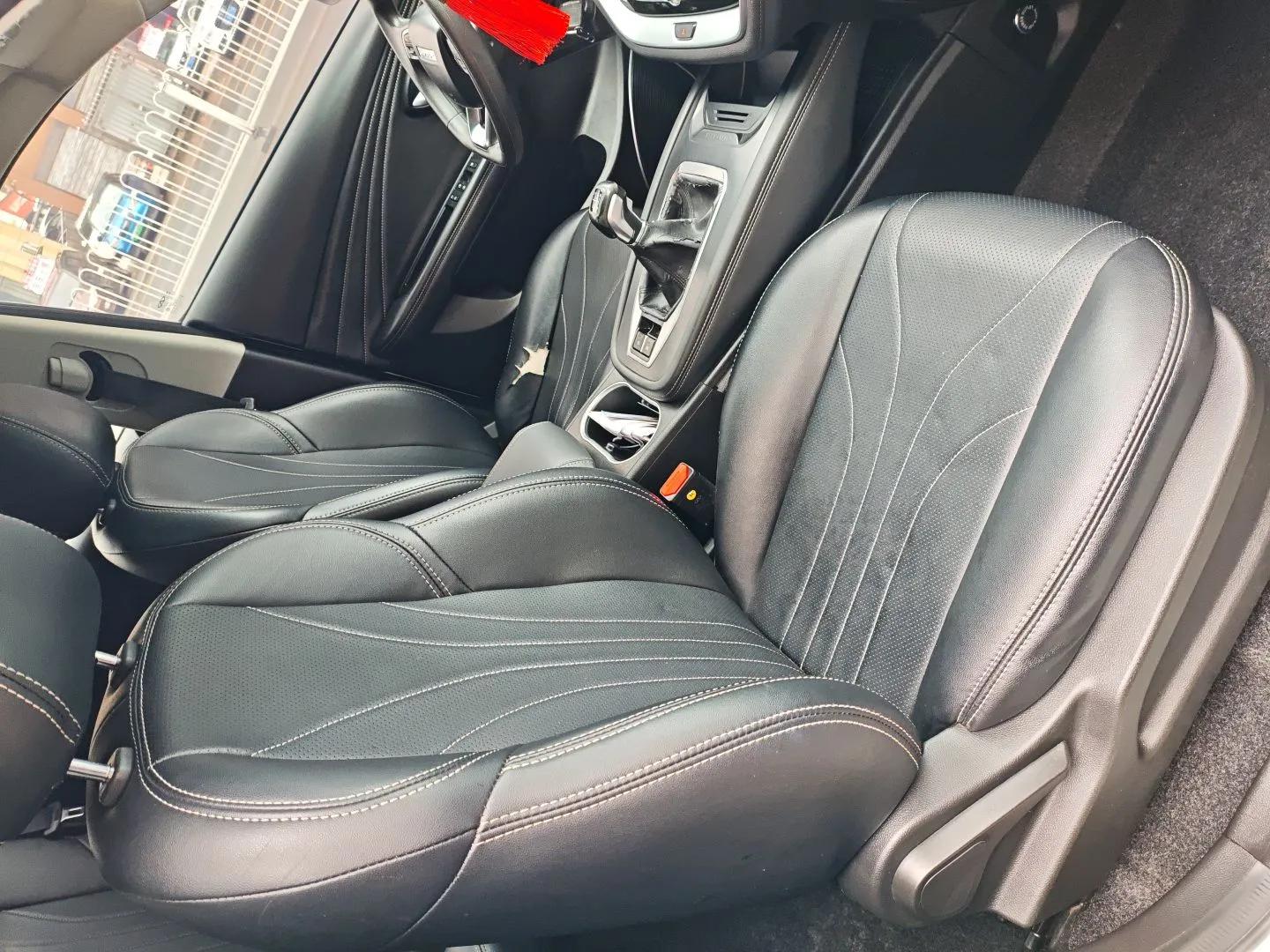 JETOUR X70M 2021 1.5T Manual Urban Partner Model 5 Seats — миниатюра 23
