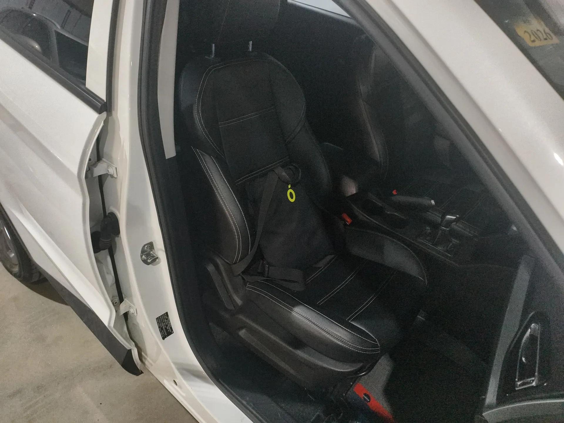 JETOUR X70M 2020 Revised 1.5T Manual Partner Version 5-Seater — миниатюра 23