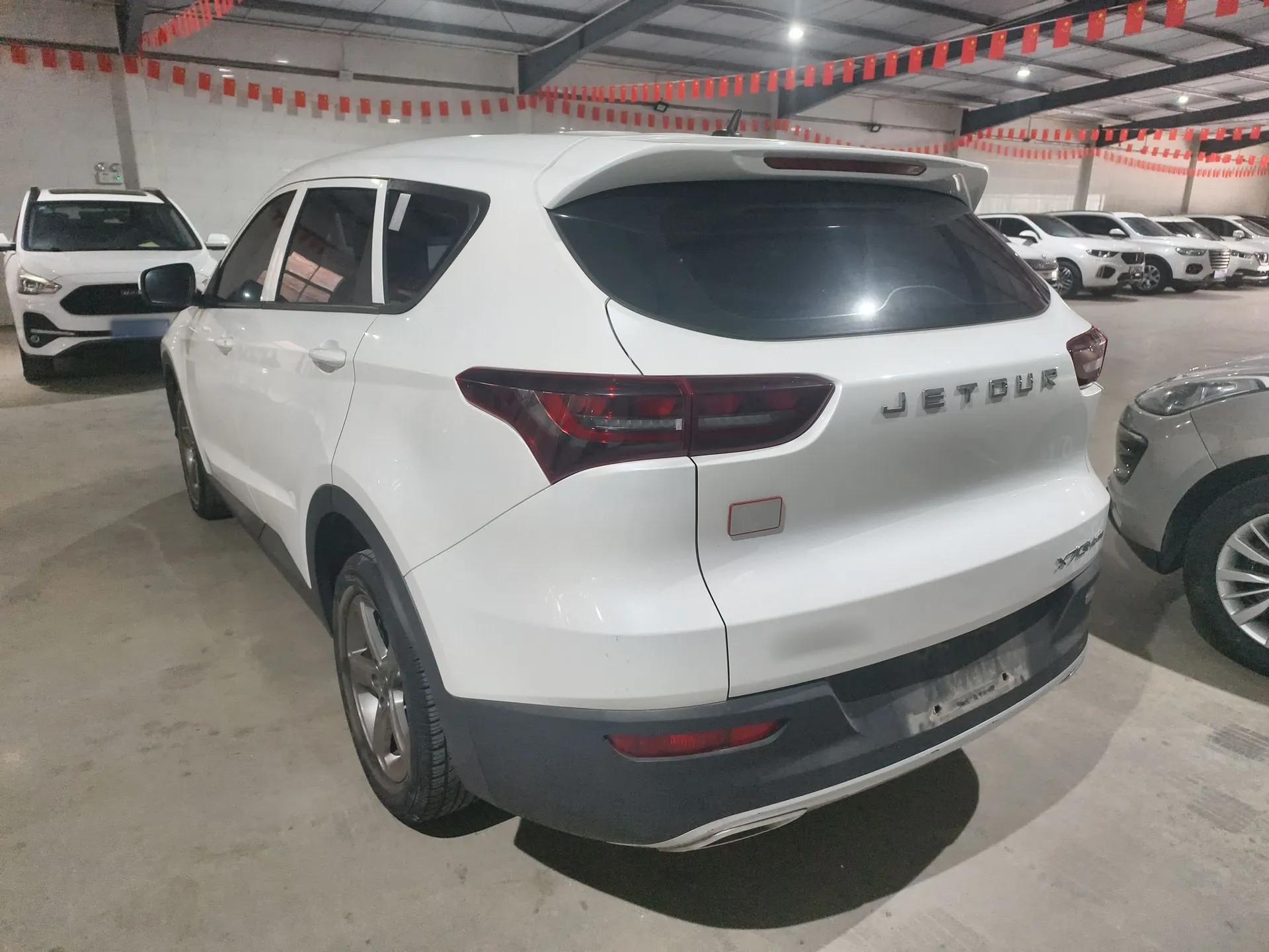 JETOUR X70M 2020 Revised 1.5T Manual Partner Version 5-Seater — миниатюра 7