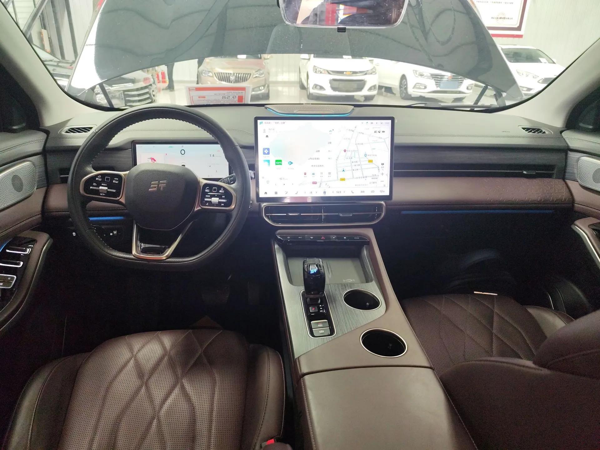 JETOUR X90 PRO 2024 2.0T DCT Ultimate Edition 5 Seats — миниатюра 13
