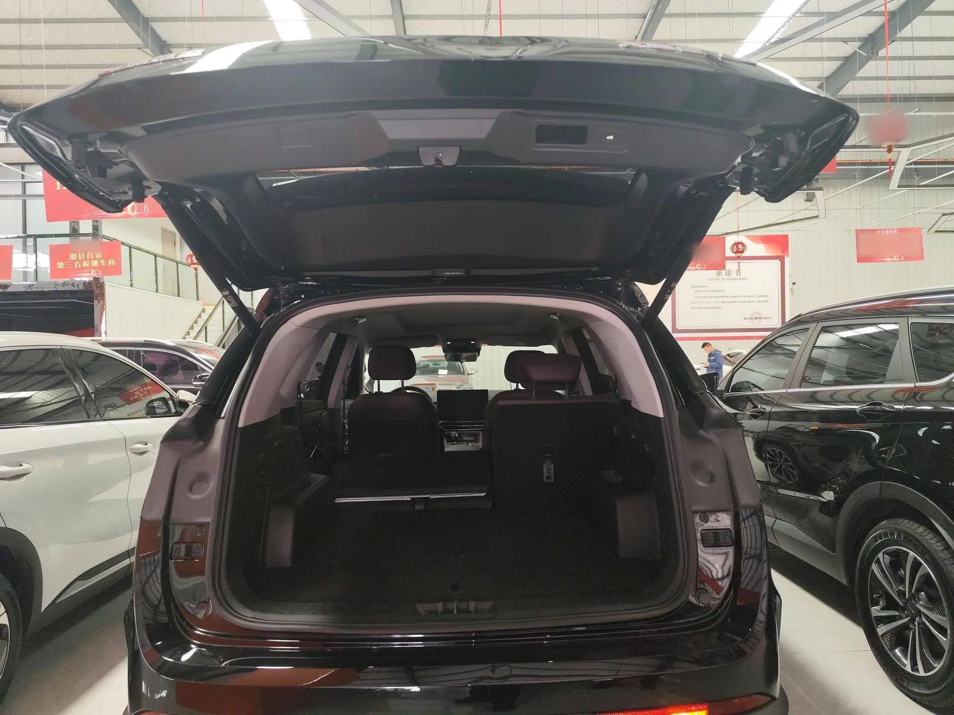 JETOUR X90 PRO 2024 2.0T DCT Ultimate Edition 5 Seats — миниатюра 22