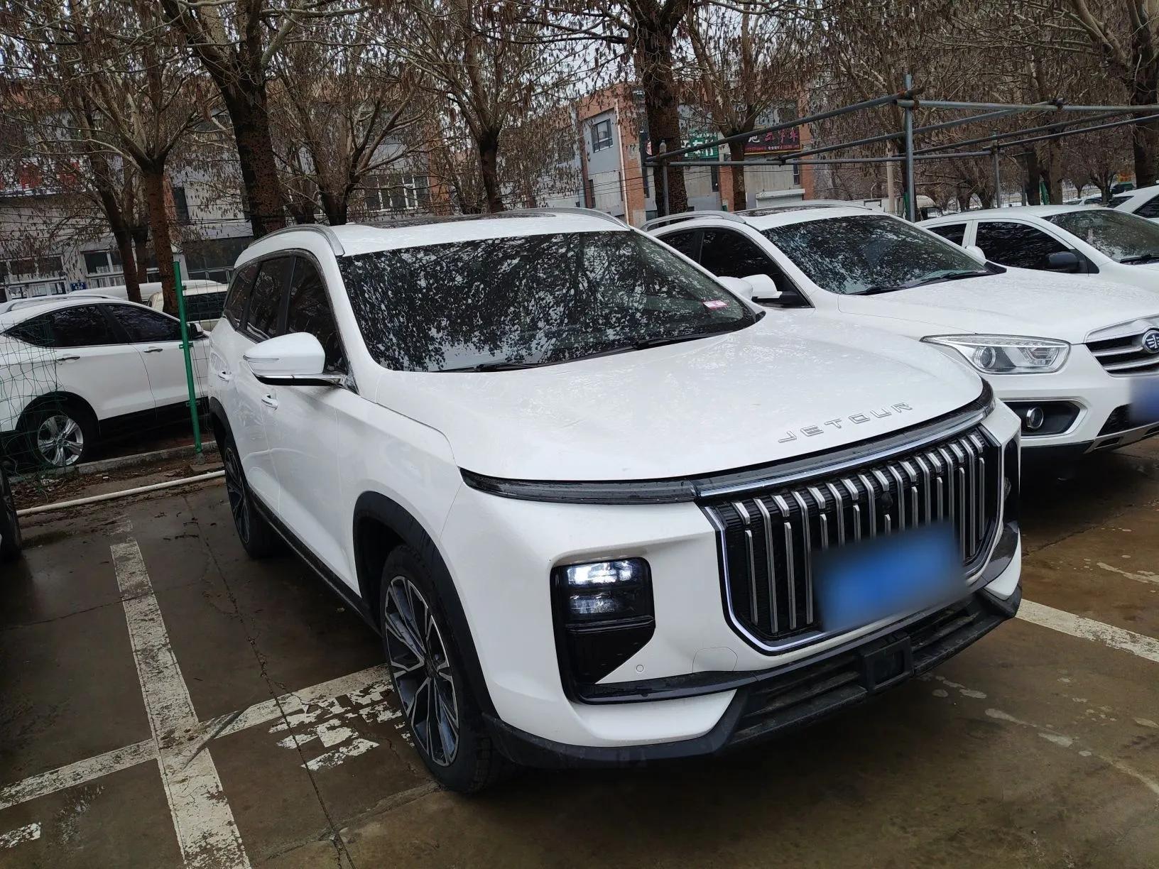 JETOUR X90 PRO 2024 2.0T DCT Luxury Edition 5 Seats — миниатюра 3