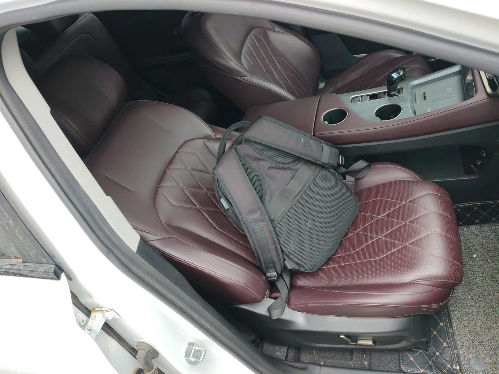 JETOUR X90 PRO 2024 2.0T DCT Luxury Edition 5 Seats — миниатюра 23