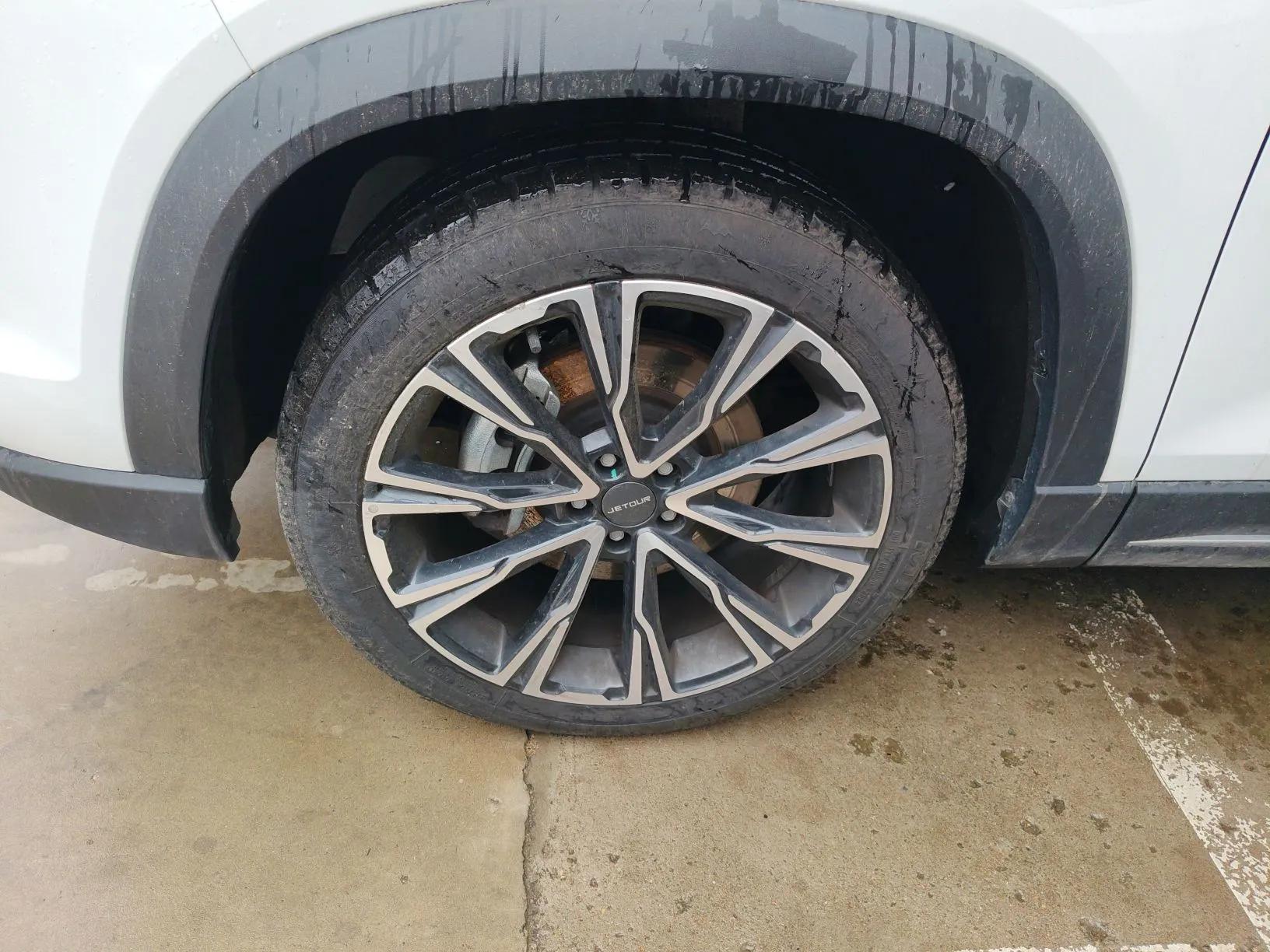 JETOUR X90 PRO 2024 2.0T DCT Luxury Edition 5 Seats — миниатюра 8