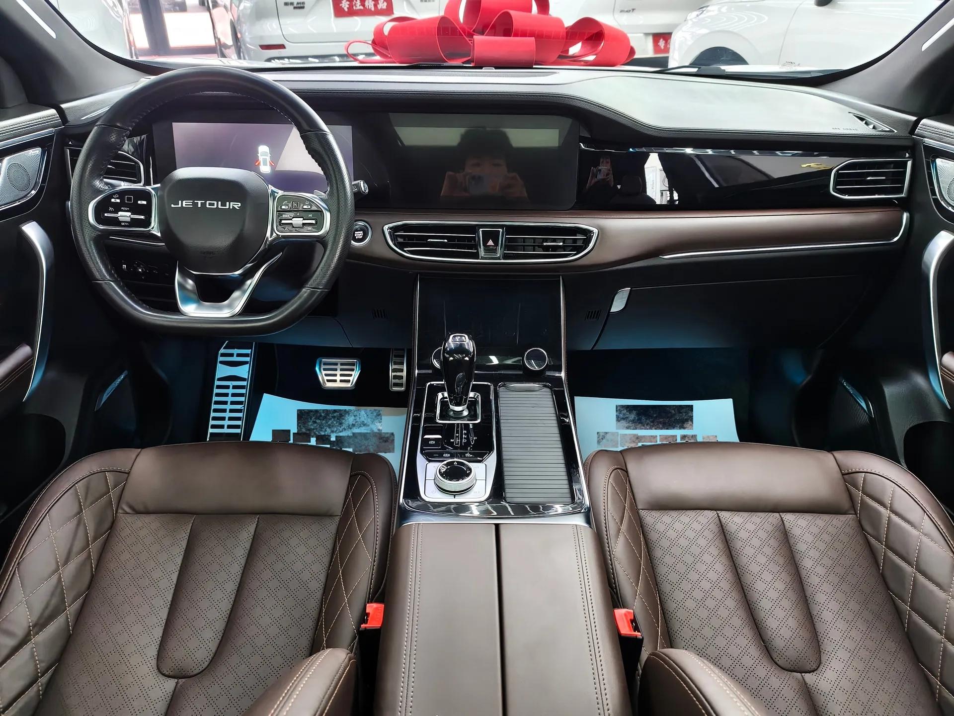 JETOUR X95 2020 1.6T DCT Love Pro Edition 6-Seater — миниатюра 12