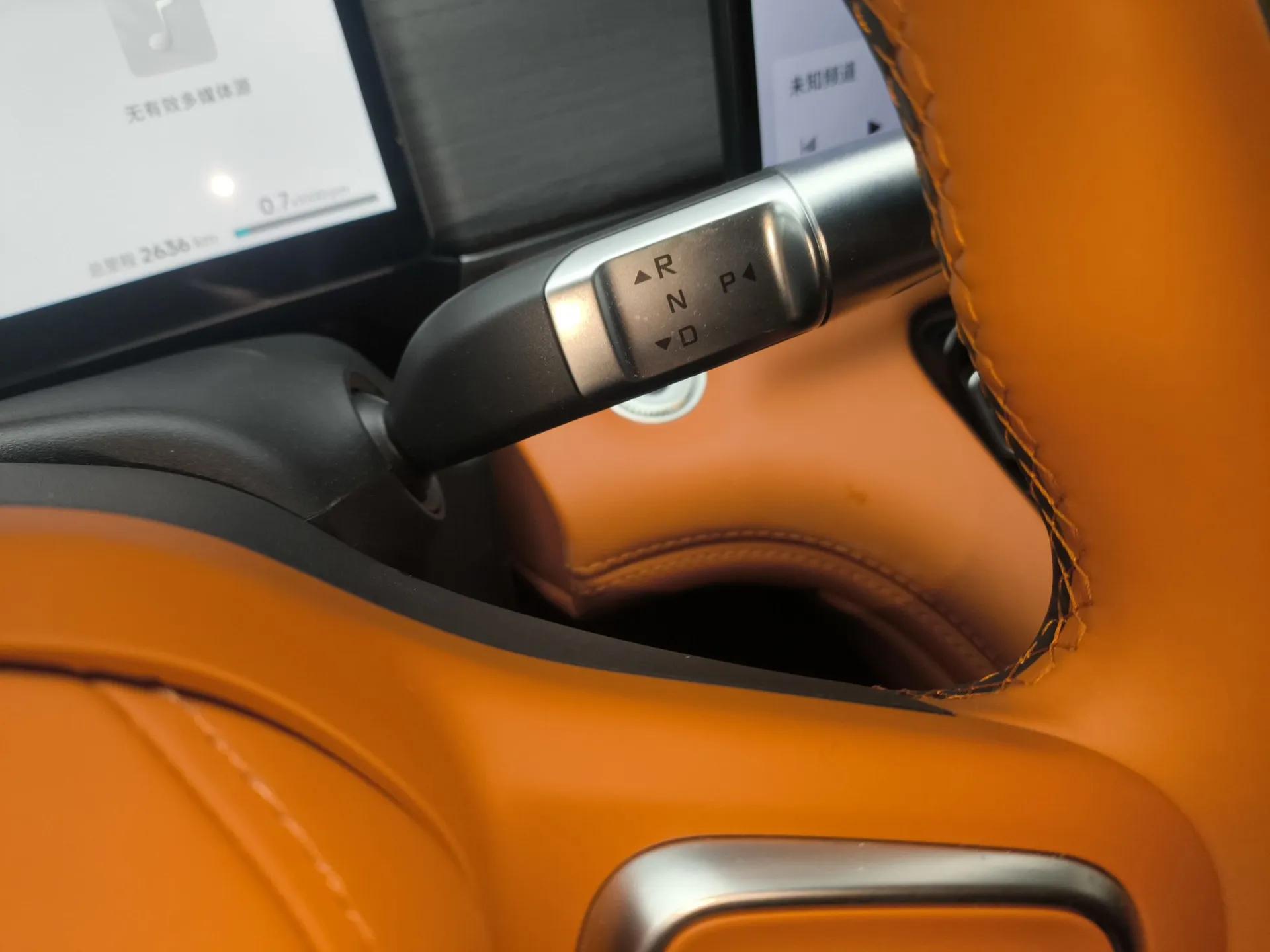 JETOUR X70L 2026 Model—2.0TD Automatic Flagship, 7-seater — миниатюра 15