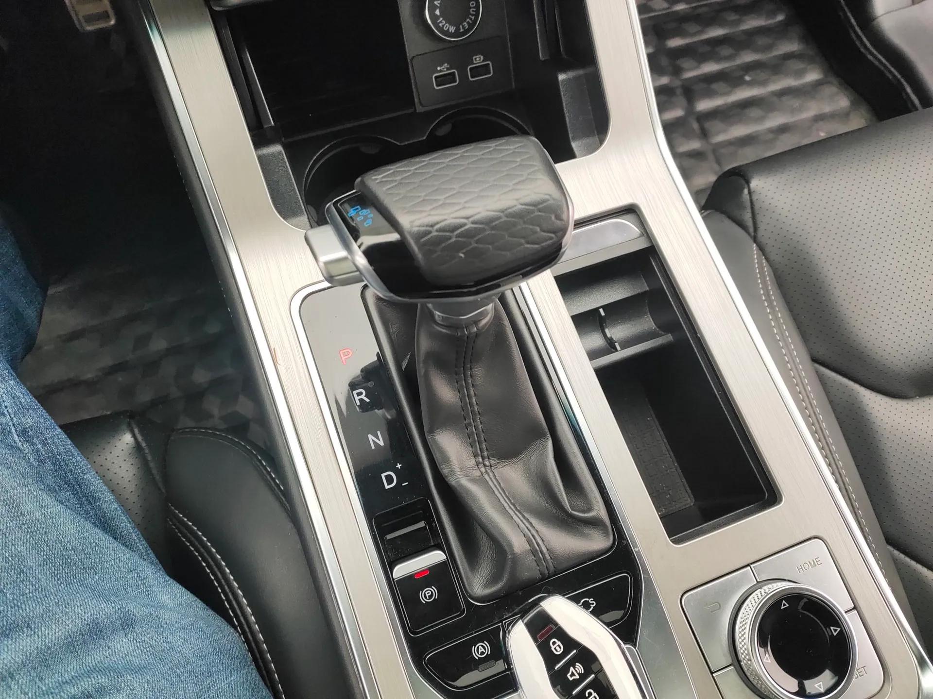 JETOUR X70 Coupe 2020 1.6T DCT Cool 5-Seater — миниатюра 16