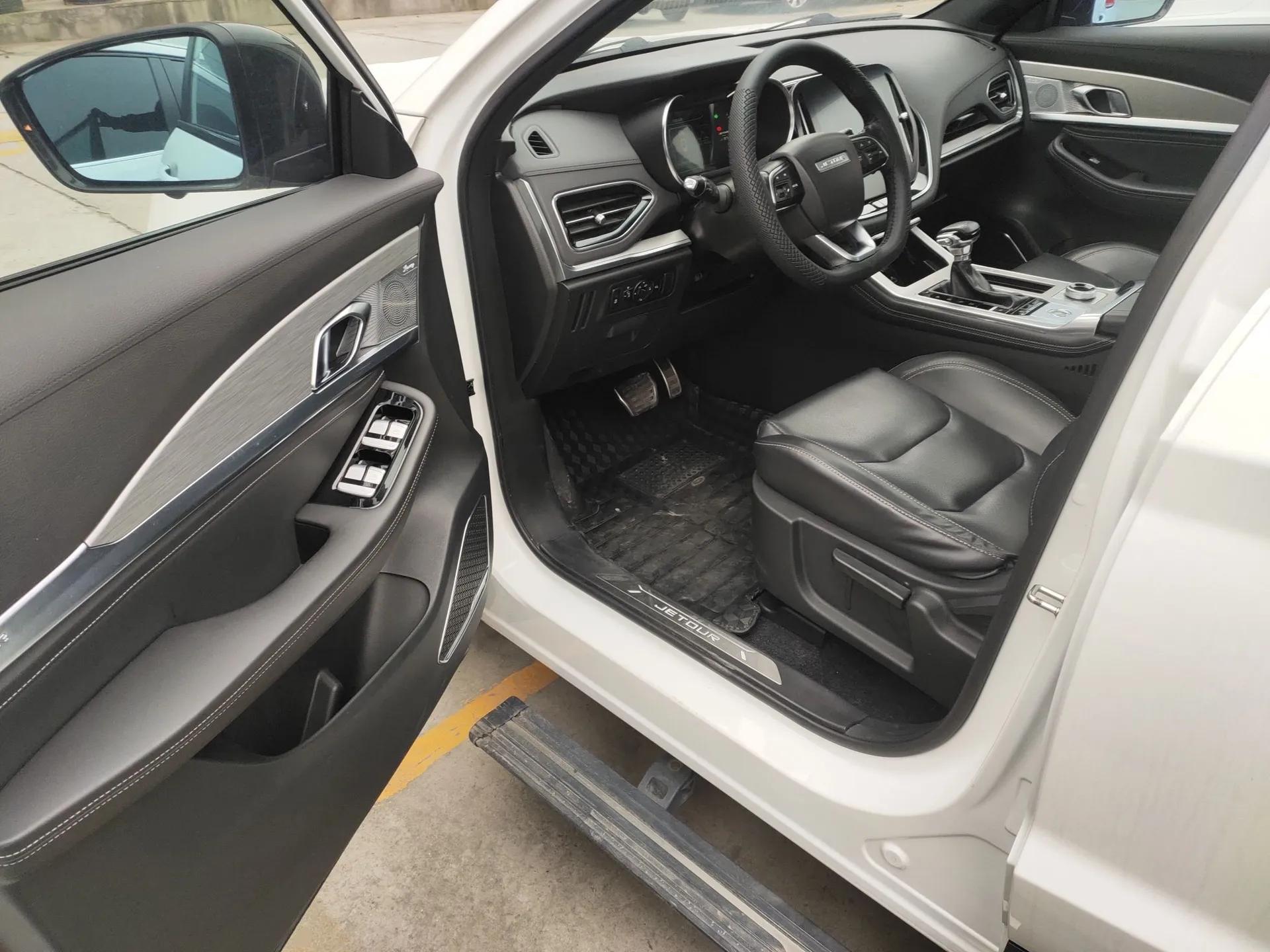JETOUR X70 Coupe 2020 1.6T DCT Cool 5-Seater — миниатюра 18