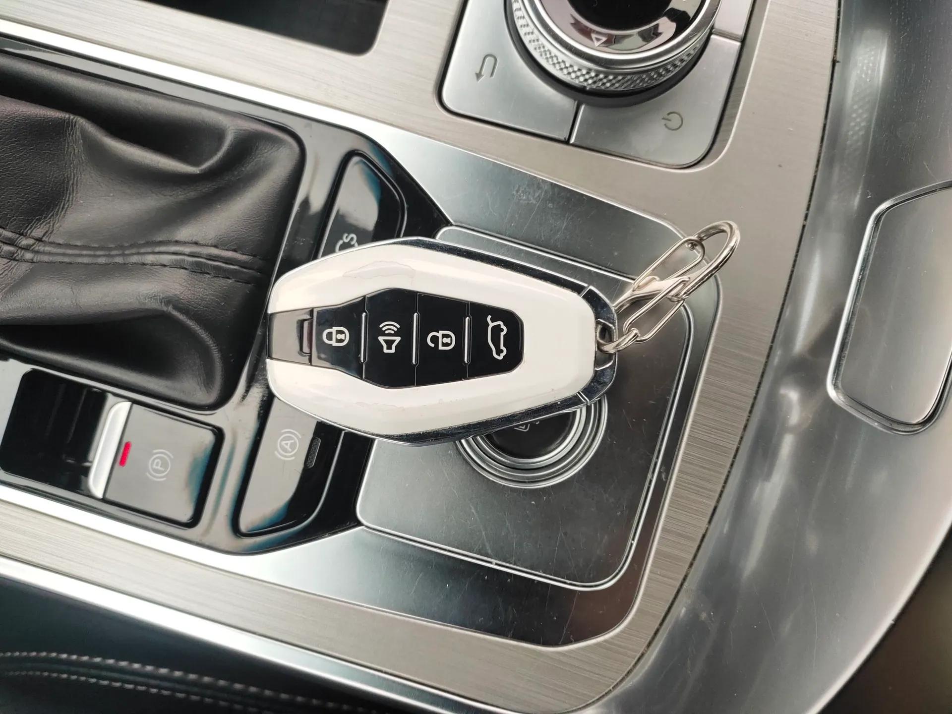 JETOUR X70 Coupe 2020 1.6T DCT Cool 5-Seater — миниатюра 22