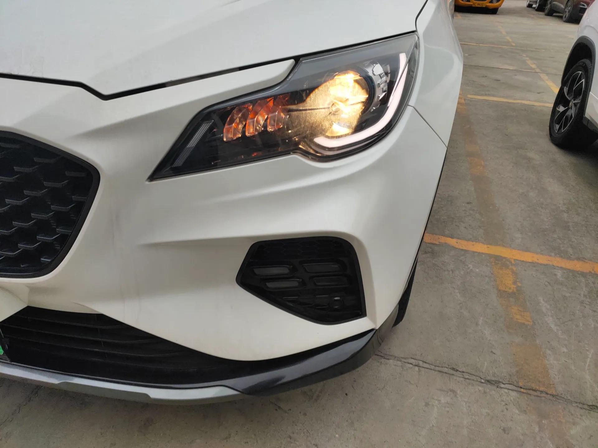 JETOUR X70 Coupe 2020 1.6T DCT Cool 5-Seater — миниатюра 5