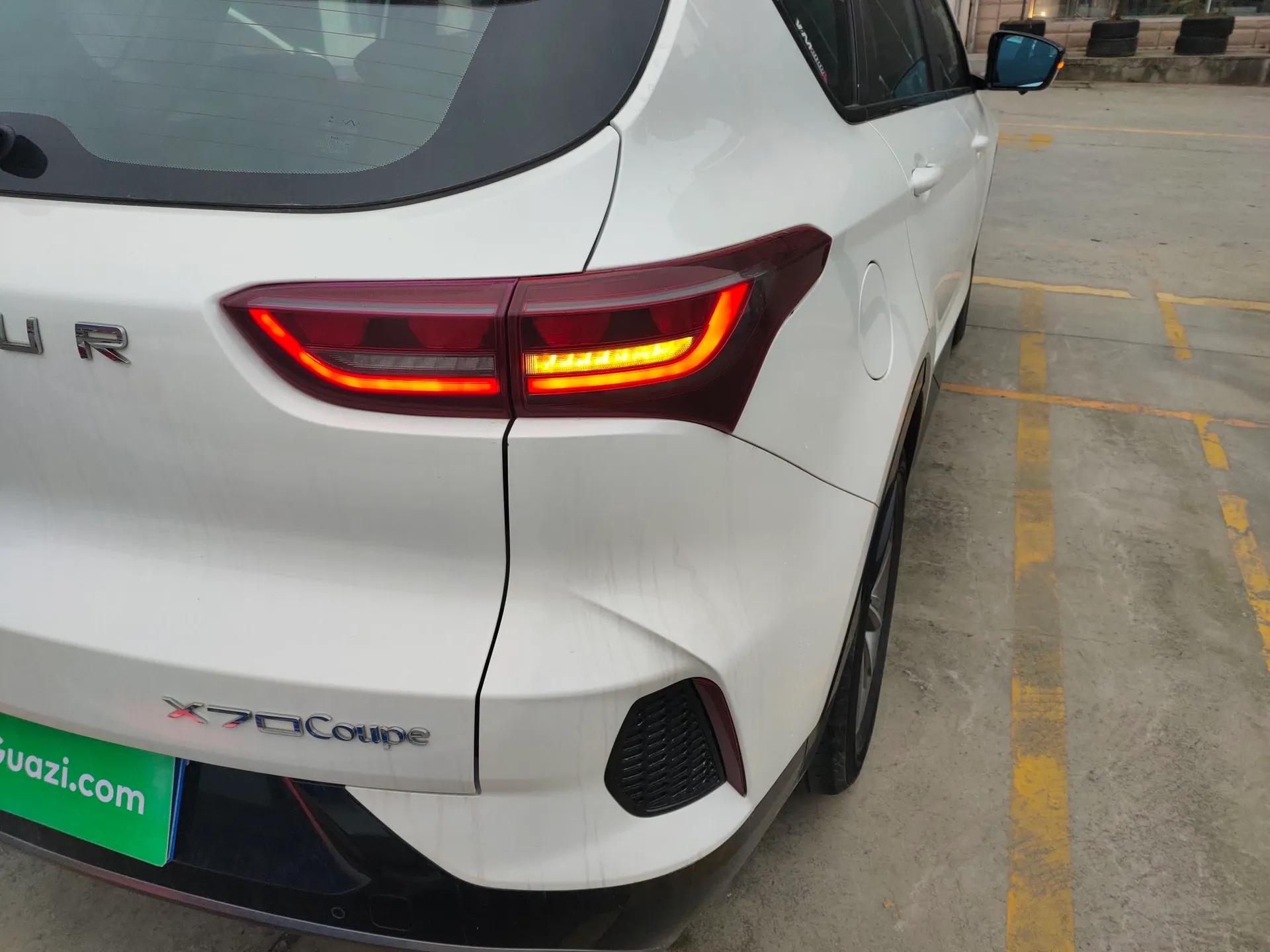 JETOUR X70 Coupe 2020 1.6T DCT Cool 5-Seater — миниатюра 8