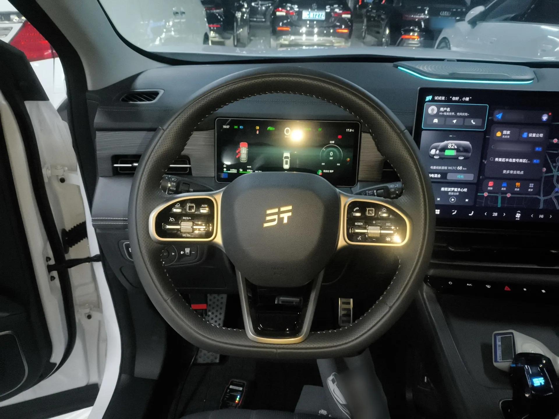 JETOUR X90 C-DM 2025 Elite Edition 7-Seater — миниатюра 14