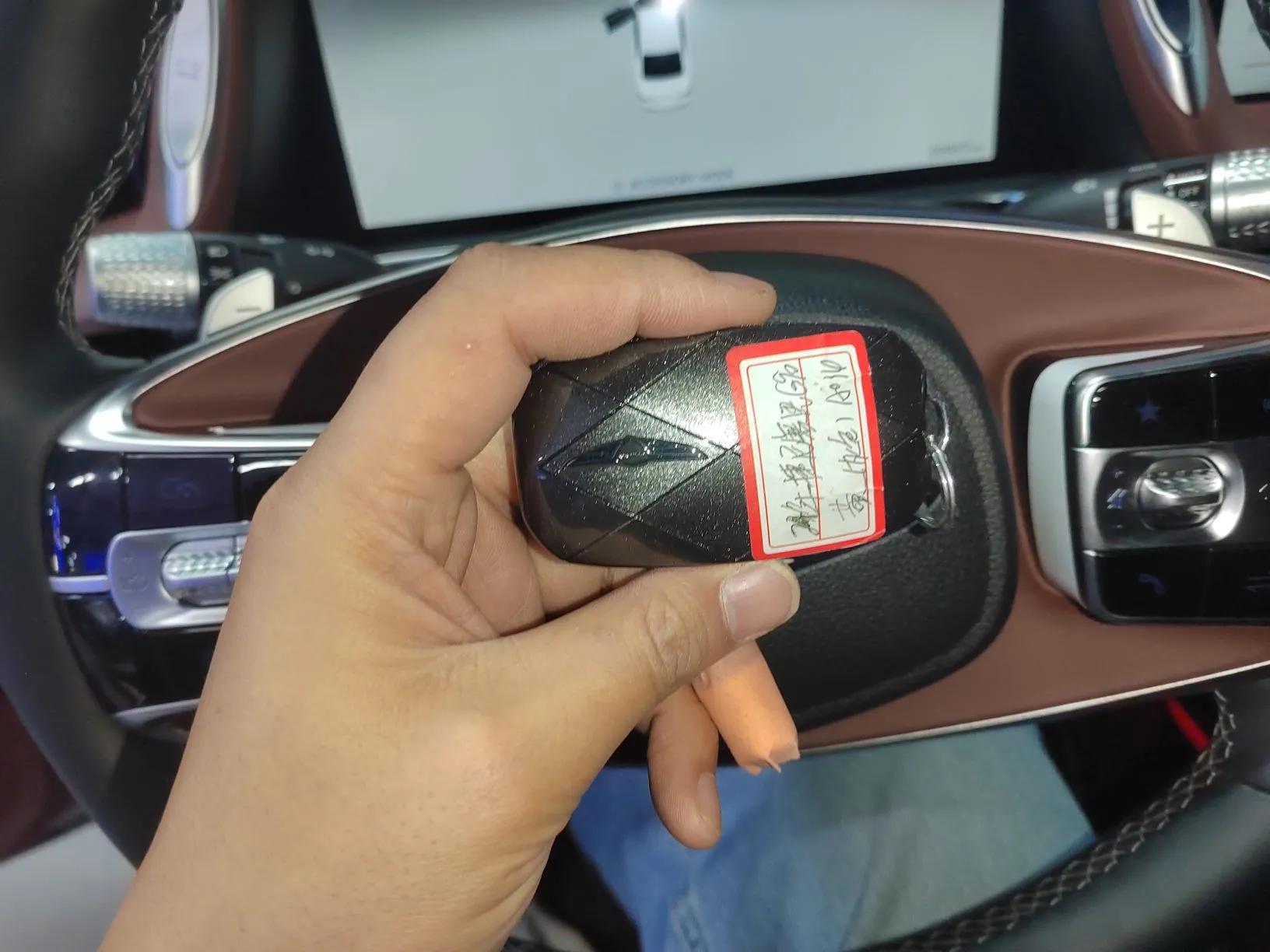 Genesis G90 2023 Luxury Edition — миниатюра 12