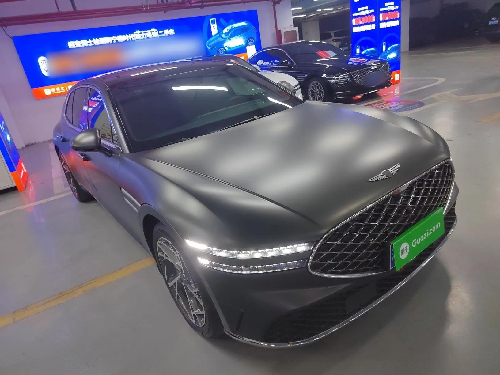 Genesis G90 2023 Luxury Edition — миниатюра 3