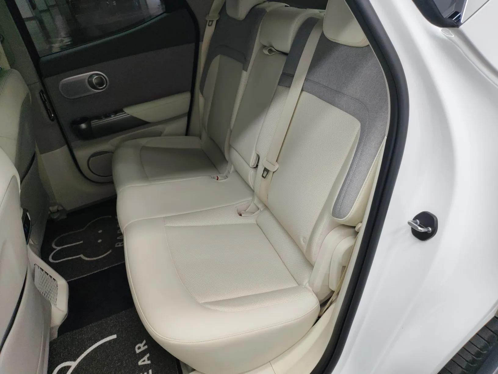 Genesis GV60 2023 Single-Motor Rear-Drive Luxury Edition — миниатюра 20