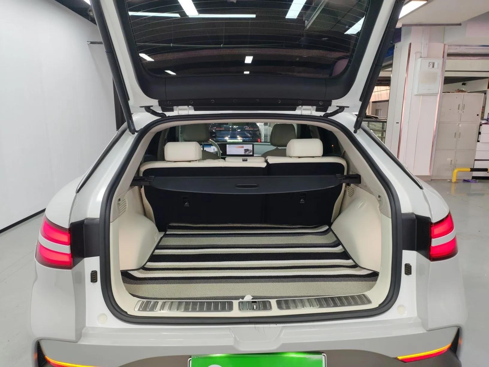 Genesis GV60 2023 Single-Motor Rear-Drive Luxury Edition — миниатюра 22