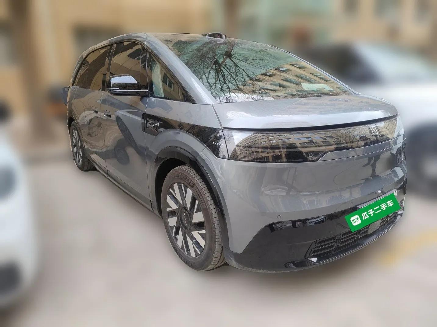 Zeekr MIX 2025 Long-Range Intelligent Driving Edition — миниатюра 3
