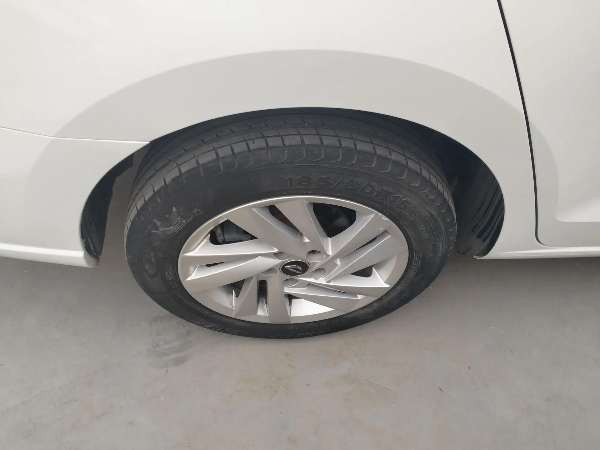 Jetta VA3 2019 1.5L Automatic Enjoyment Edition — миниатюра 10