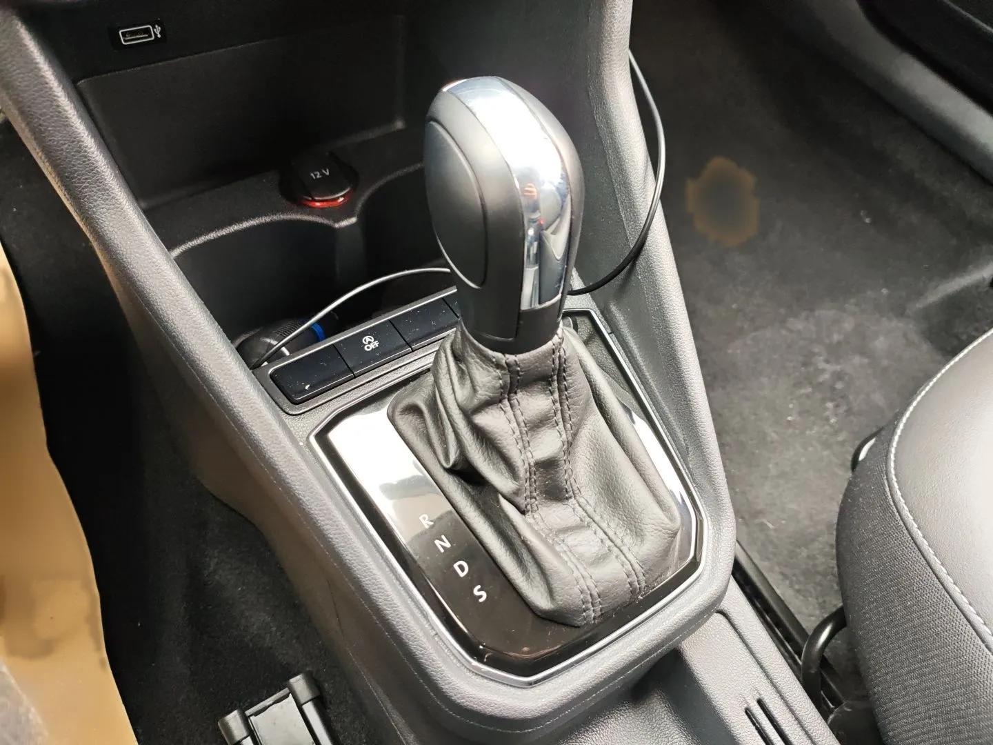 Jetta VA3 2019 1.5L Automatic Enjoyment Edition — миниатюра 16
