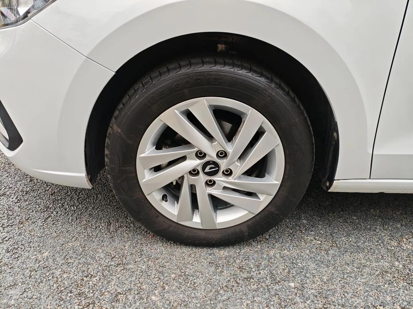 Jetta VA3 2019 1.5L Automatic Enjoyment Edition — миниатюра 10