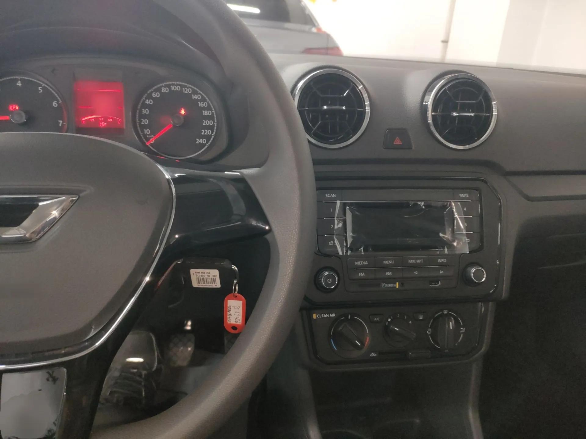 Jetta VA3 2024 1.5L Manual Entry-Level Version — миниатюра 13