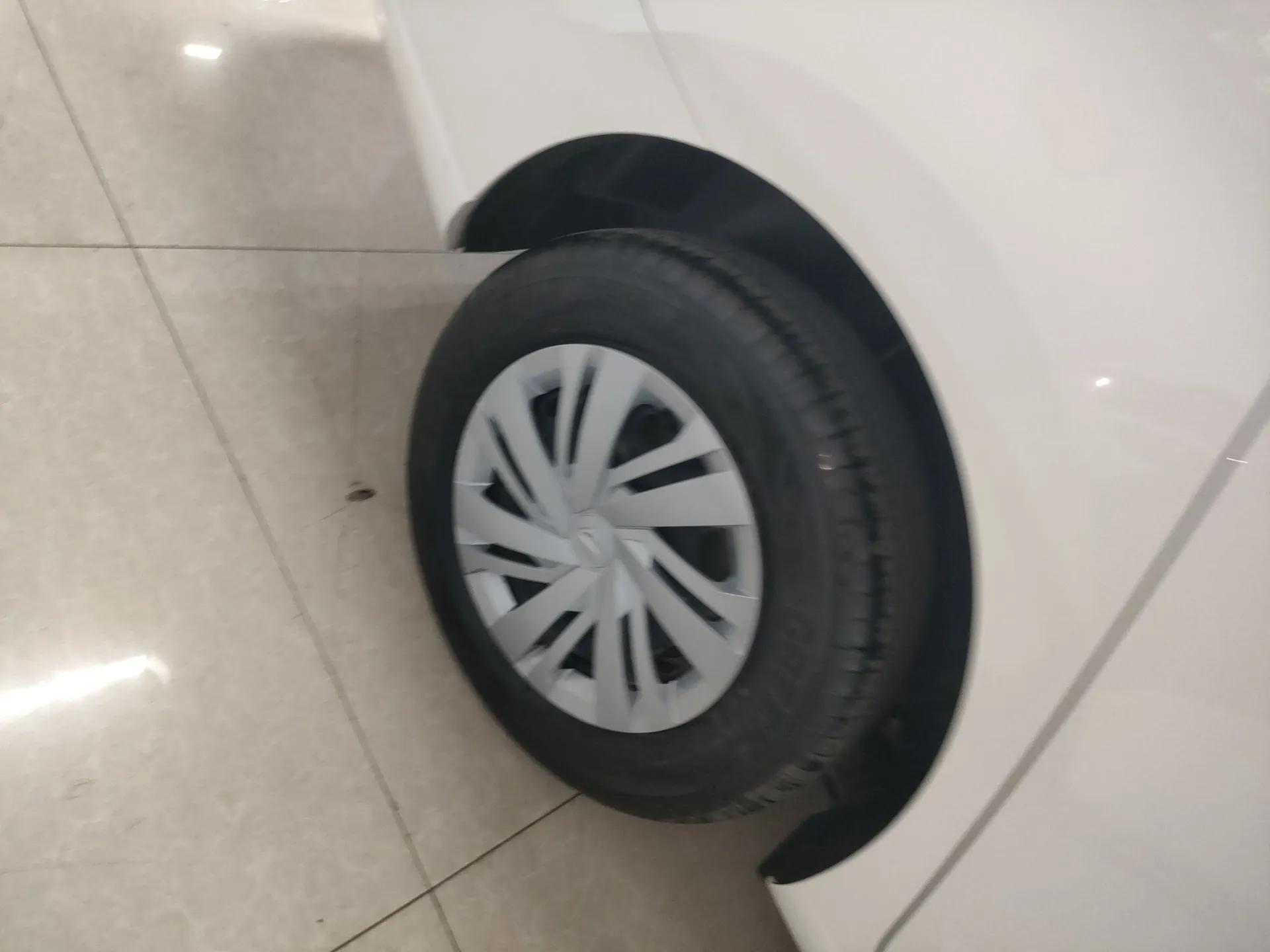 Jetta VA3 2024 1.5L Manual Entry-Level Version — миниатюра 10