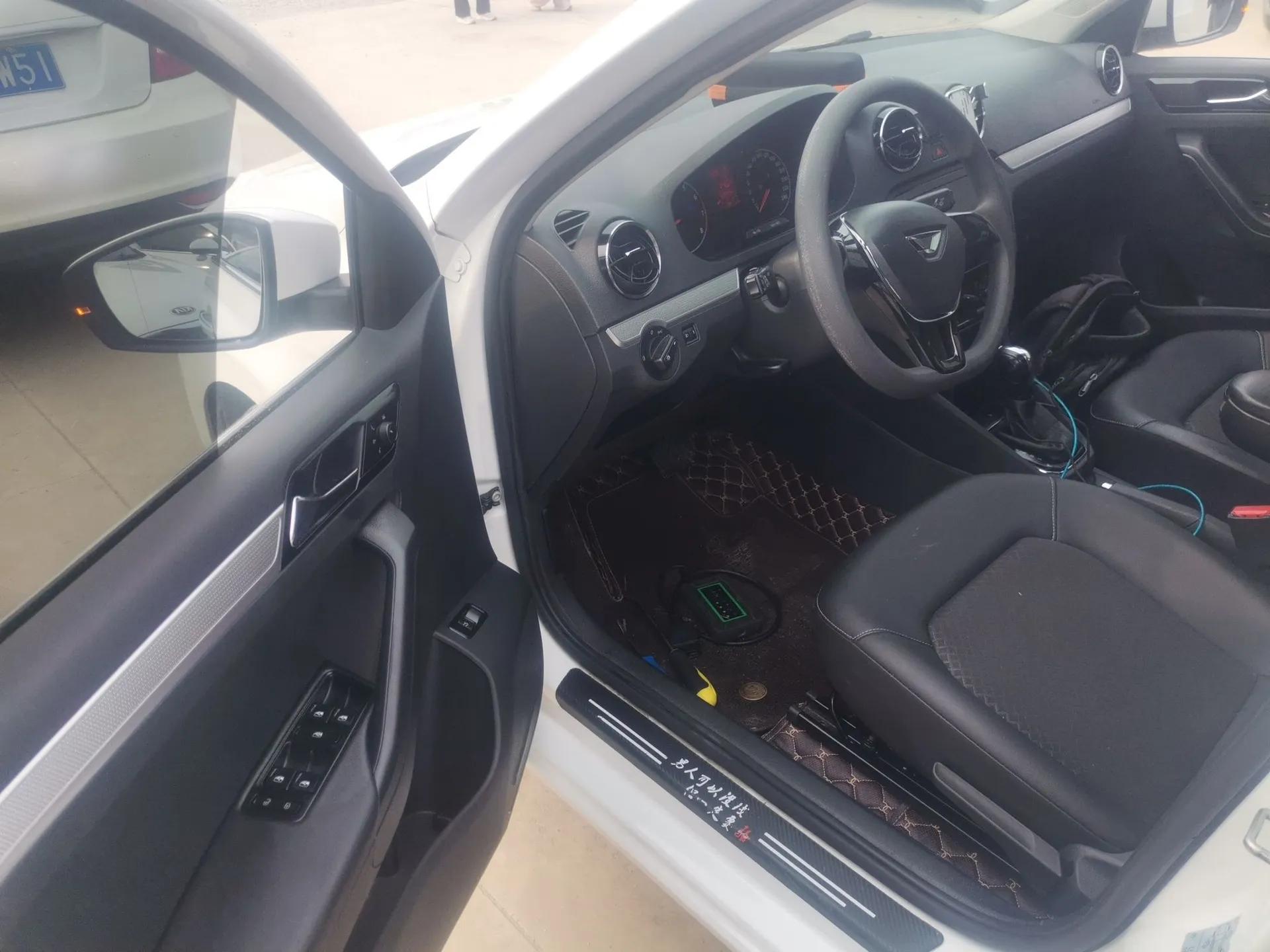 Jetta VA3 2019 1.5L Automatic Enjoyment Edition — миниатюра 19