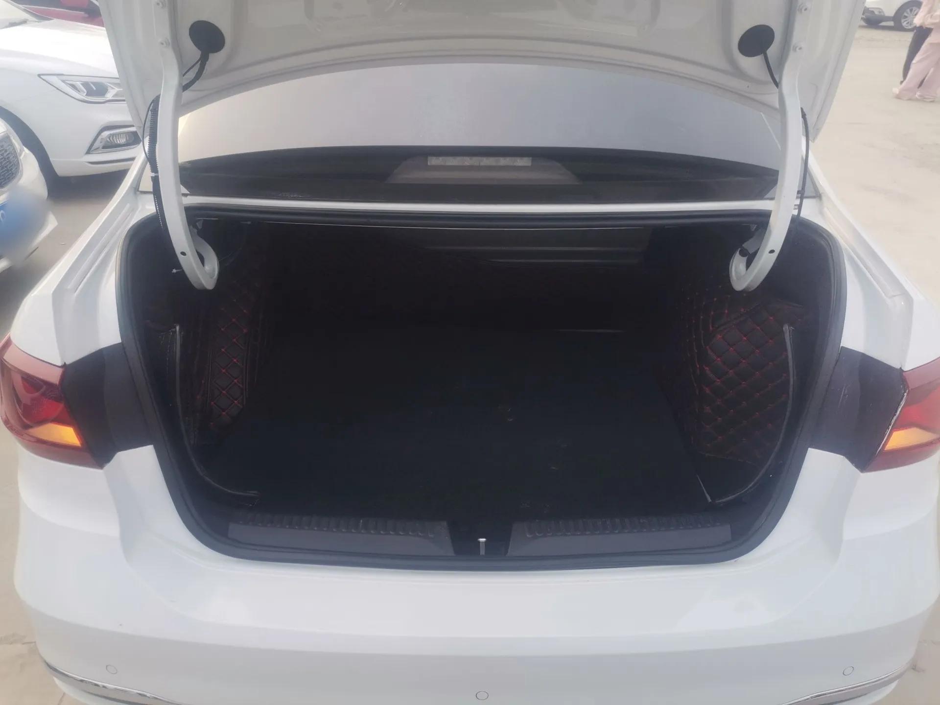Jetta VA3 2019 1.5L Automatic Enjoyment Edition — миниатюра 22