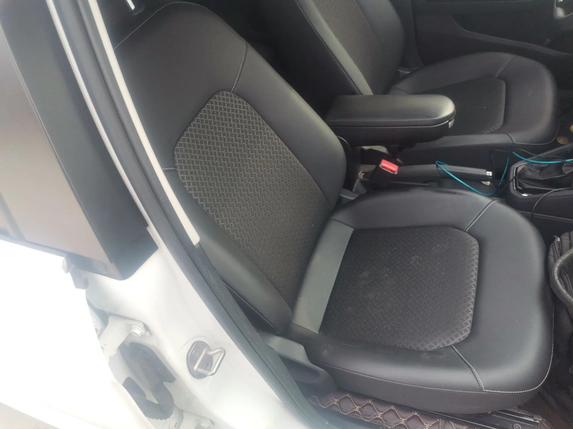 Jetta VA3 2019 1.5L Automatic Enjoyment Edition — миниатюра 23
